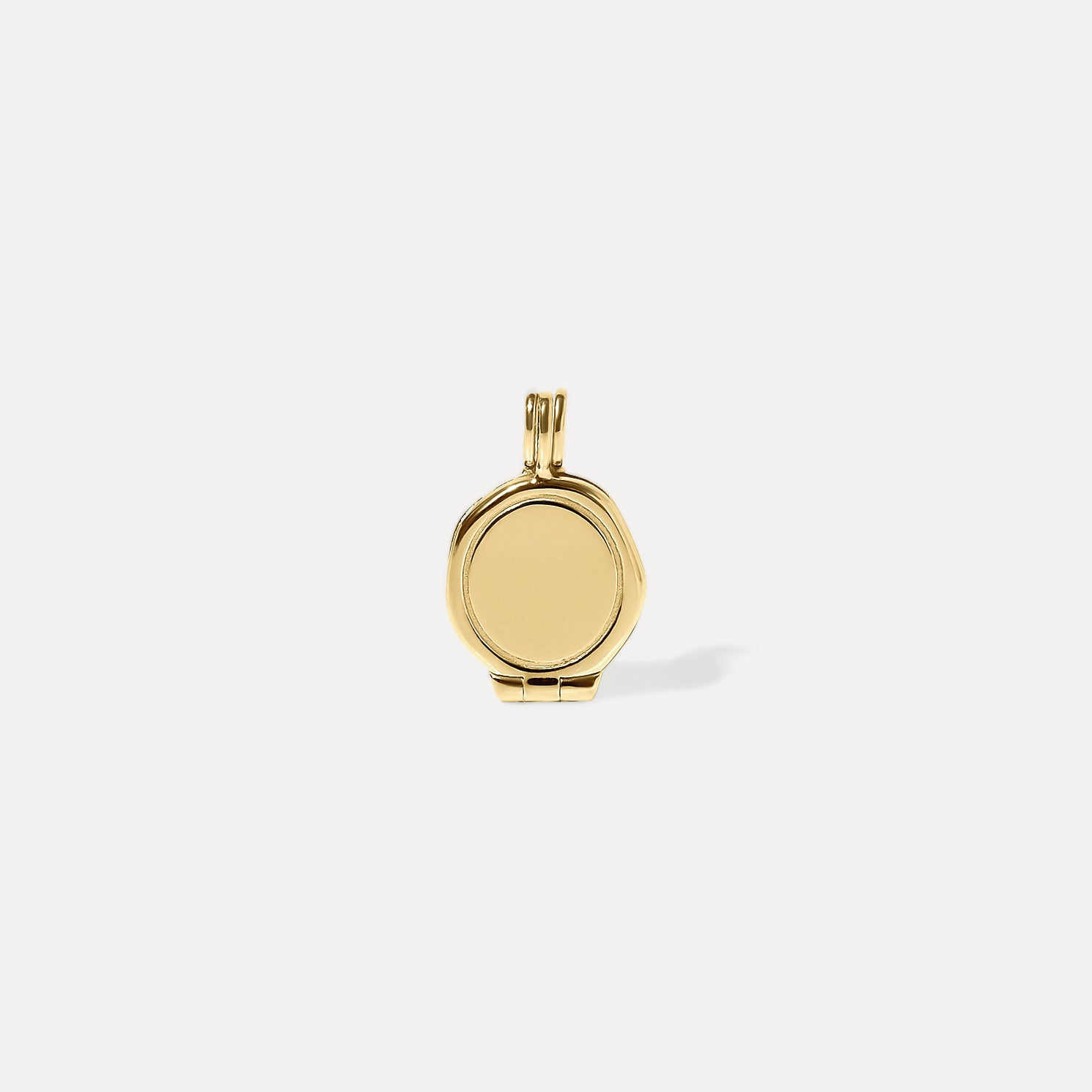 Engravable Seal Medaillon | 14k Gold