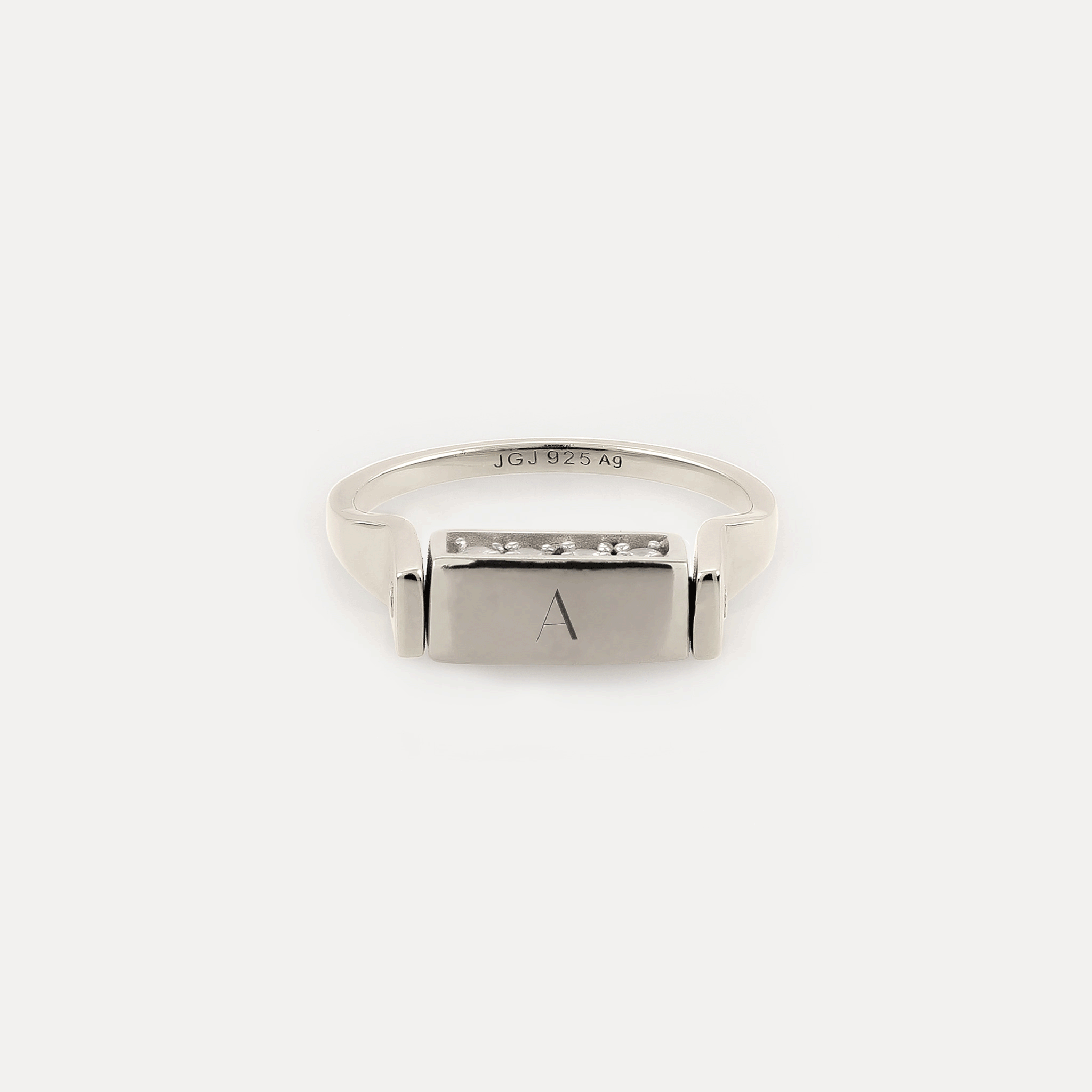 Sapphire Engravable Brick Flip Ring