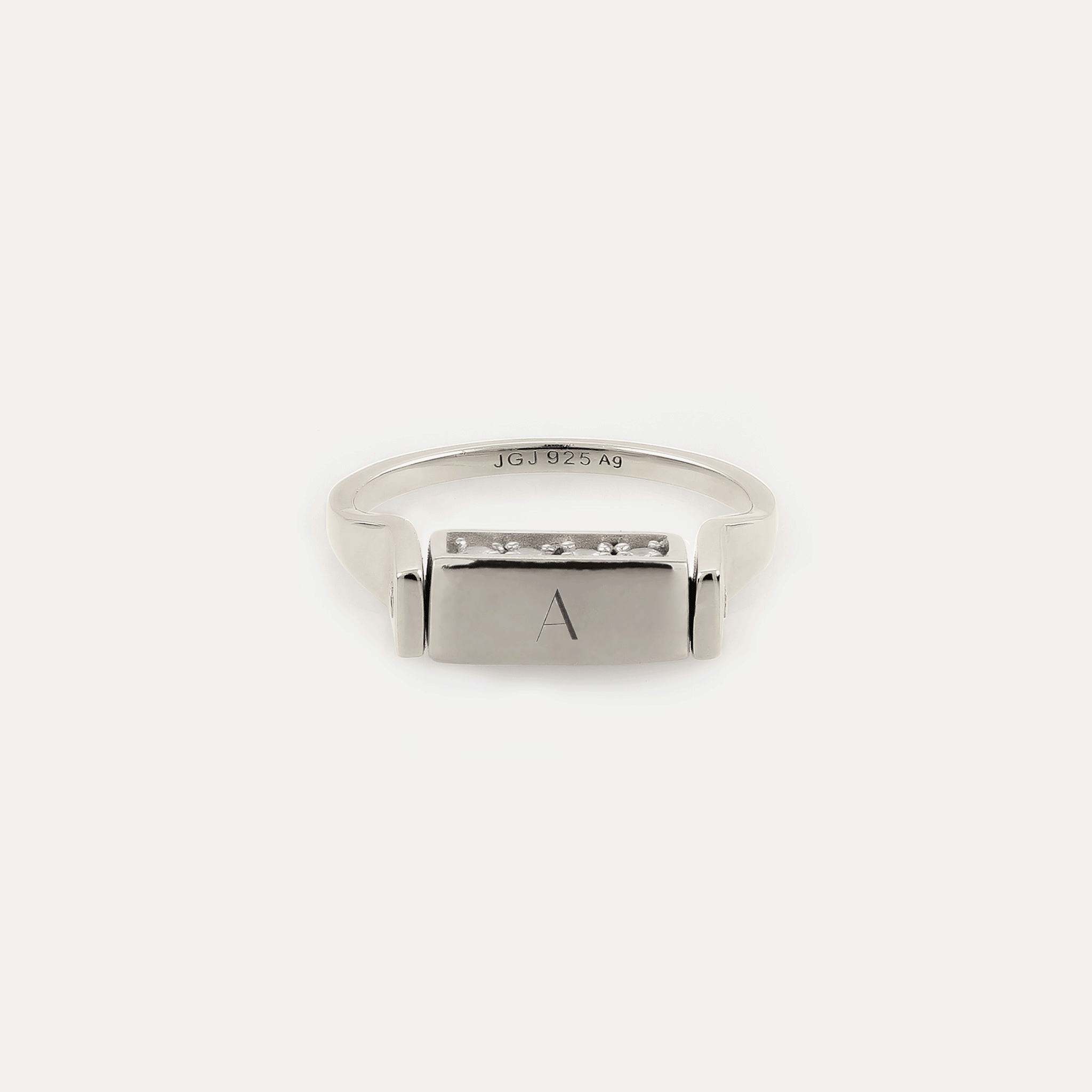 Sapphire Engravable Brick Flip Ring