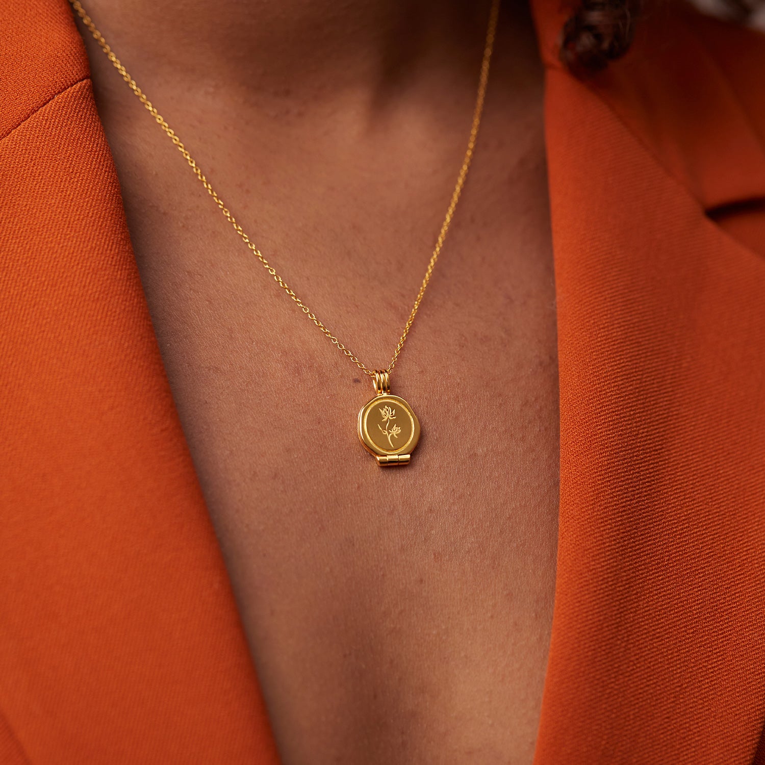 Floral Seal Locket Necklace