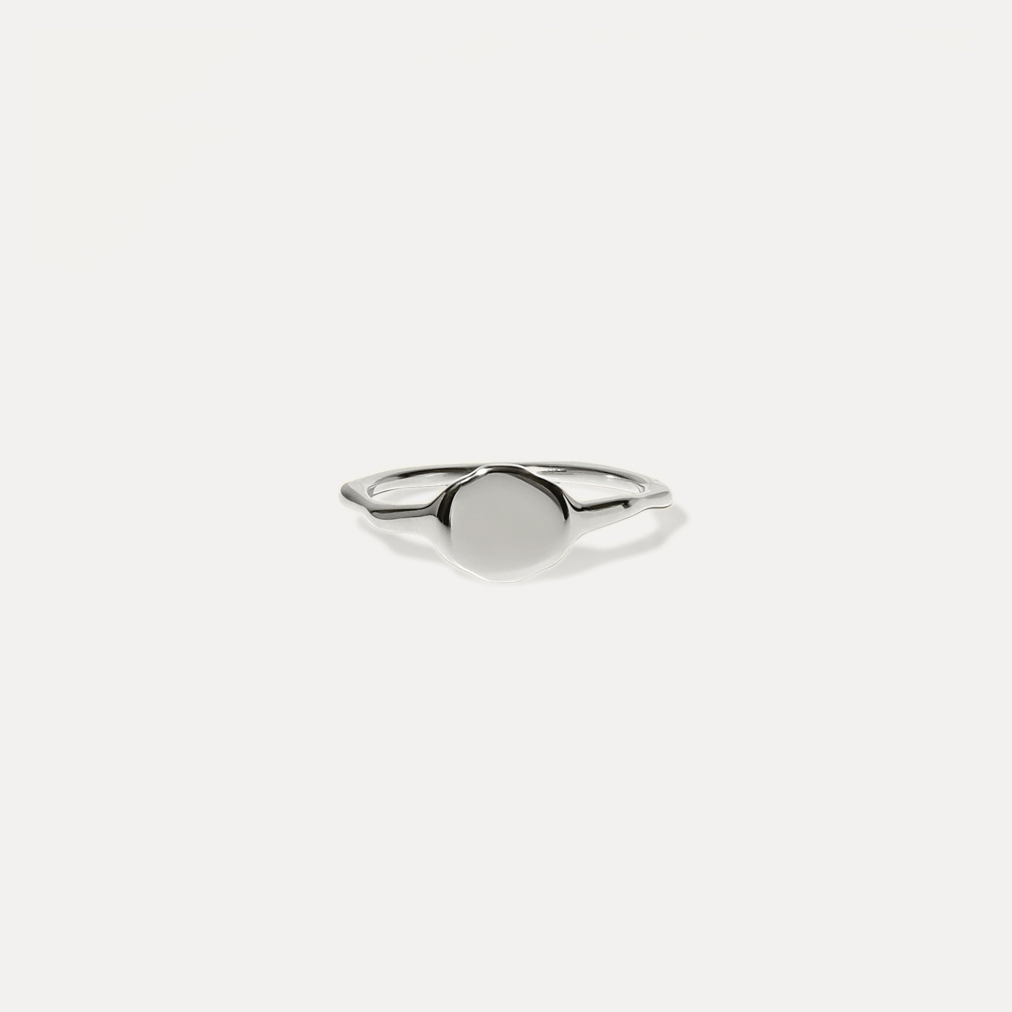 Fluid Signet Ring Glossy
