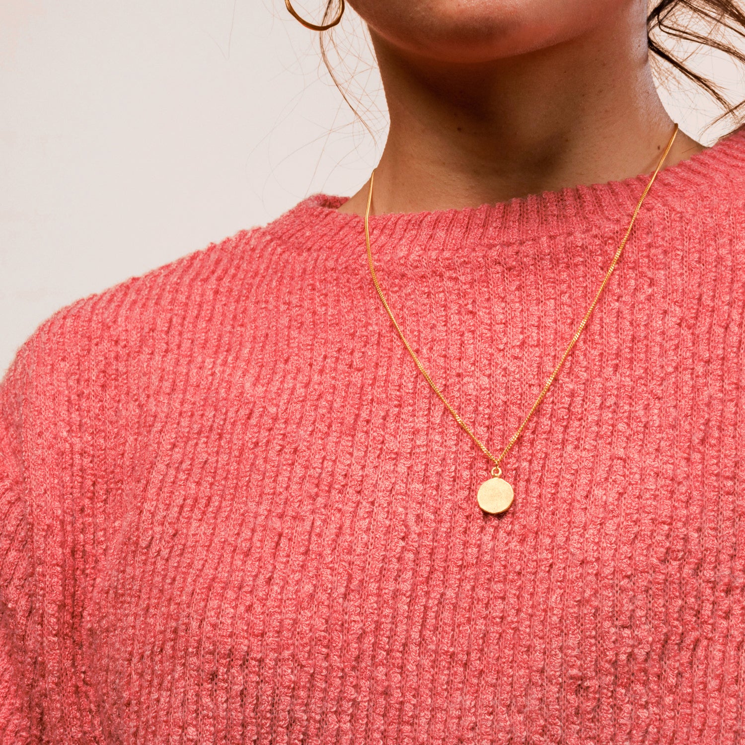 Fluid Medallion Pendant - Matte