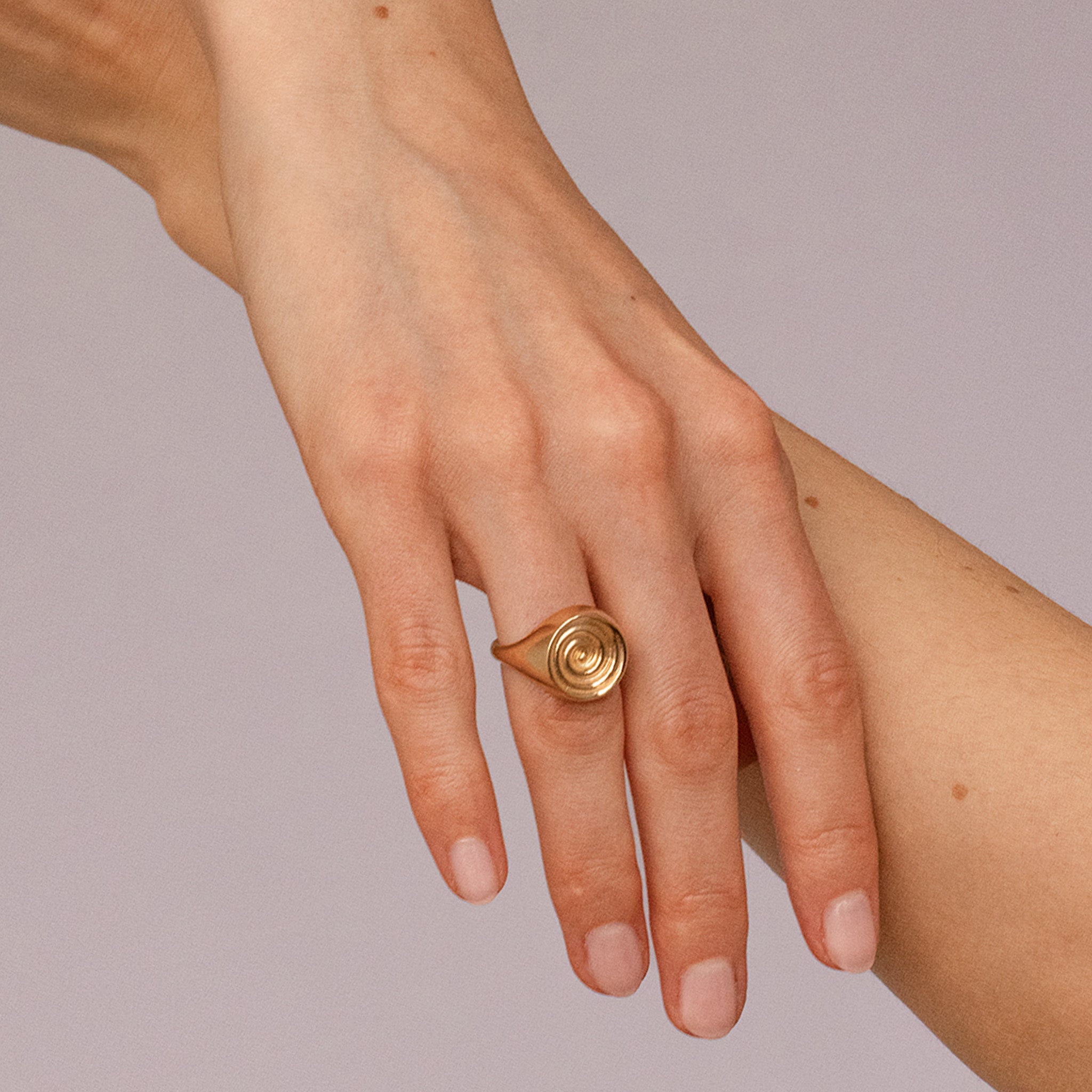 Hypnotic Signet Ring