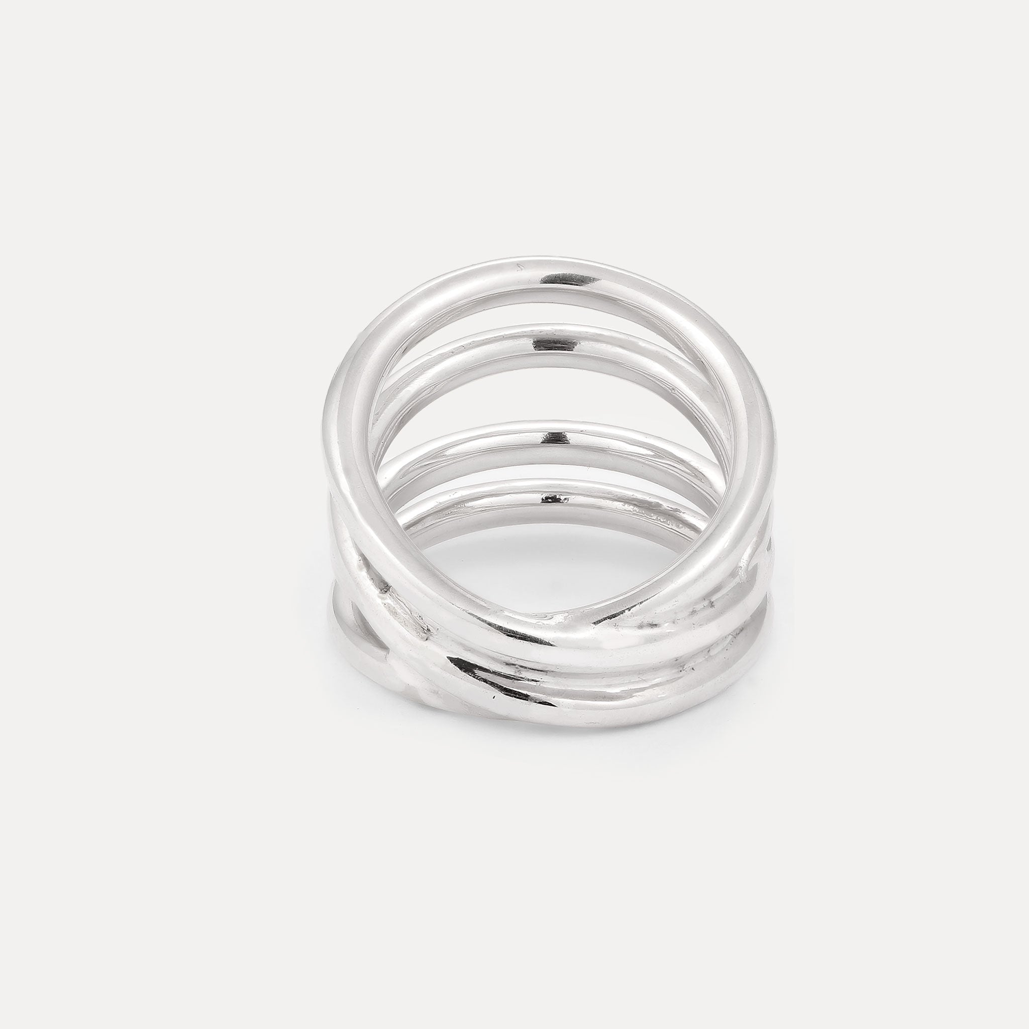 Hypnotic Loop Ring