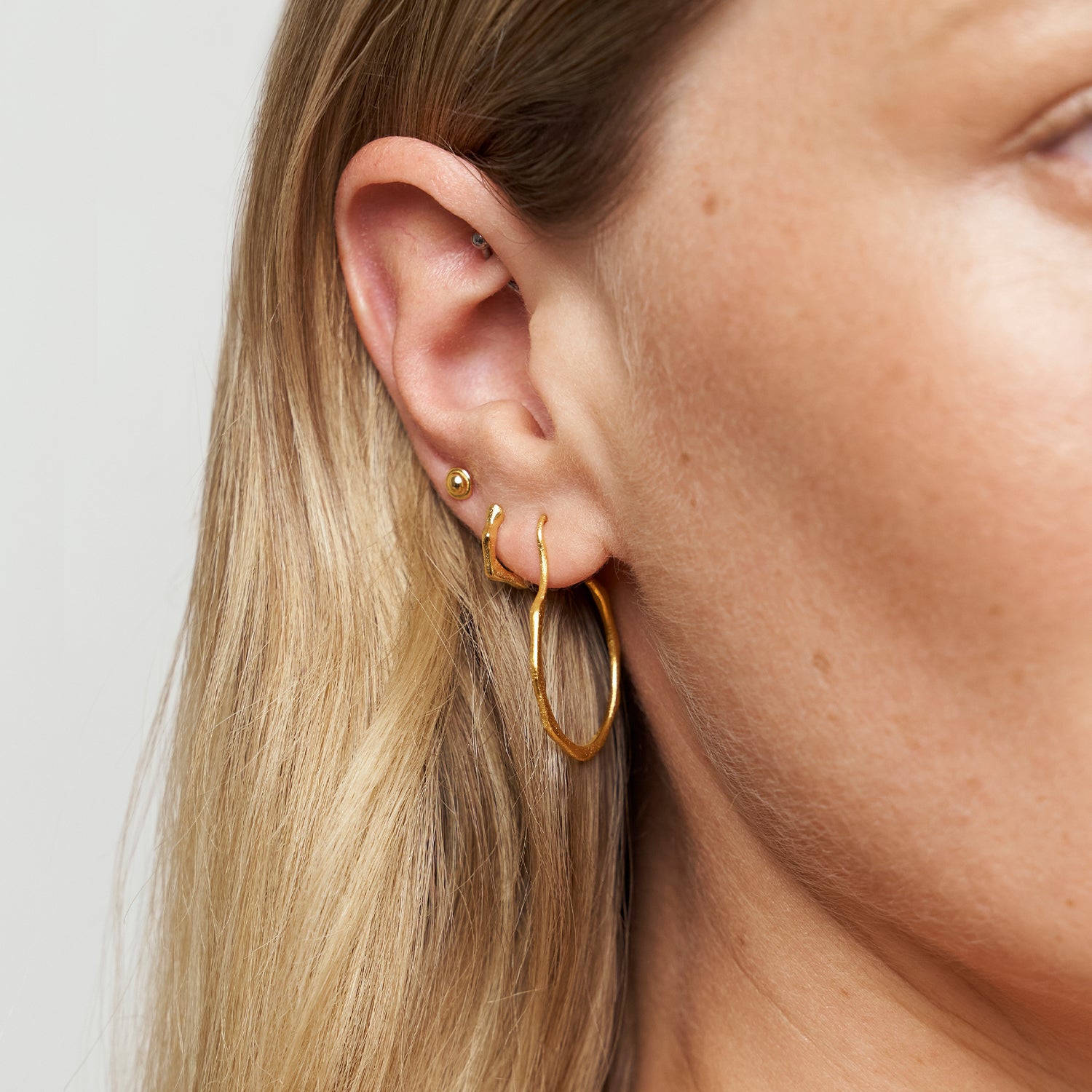Fluid Stud Earrings | 14k Gold