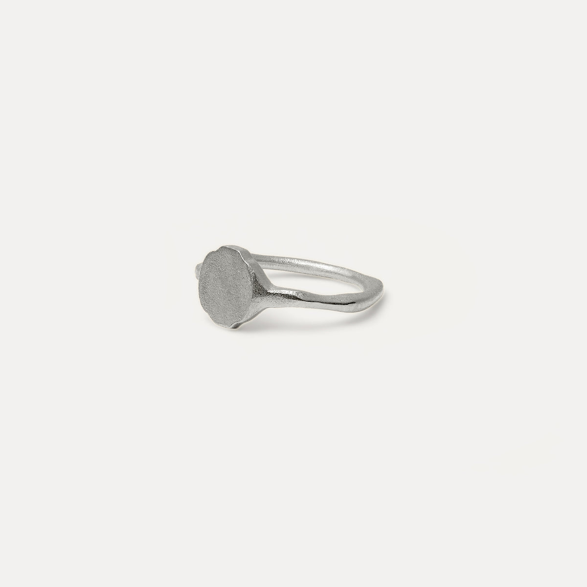 Fluid Signet Ring Matte