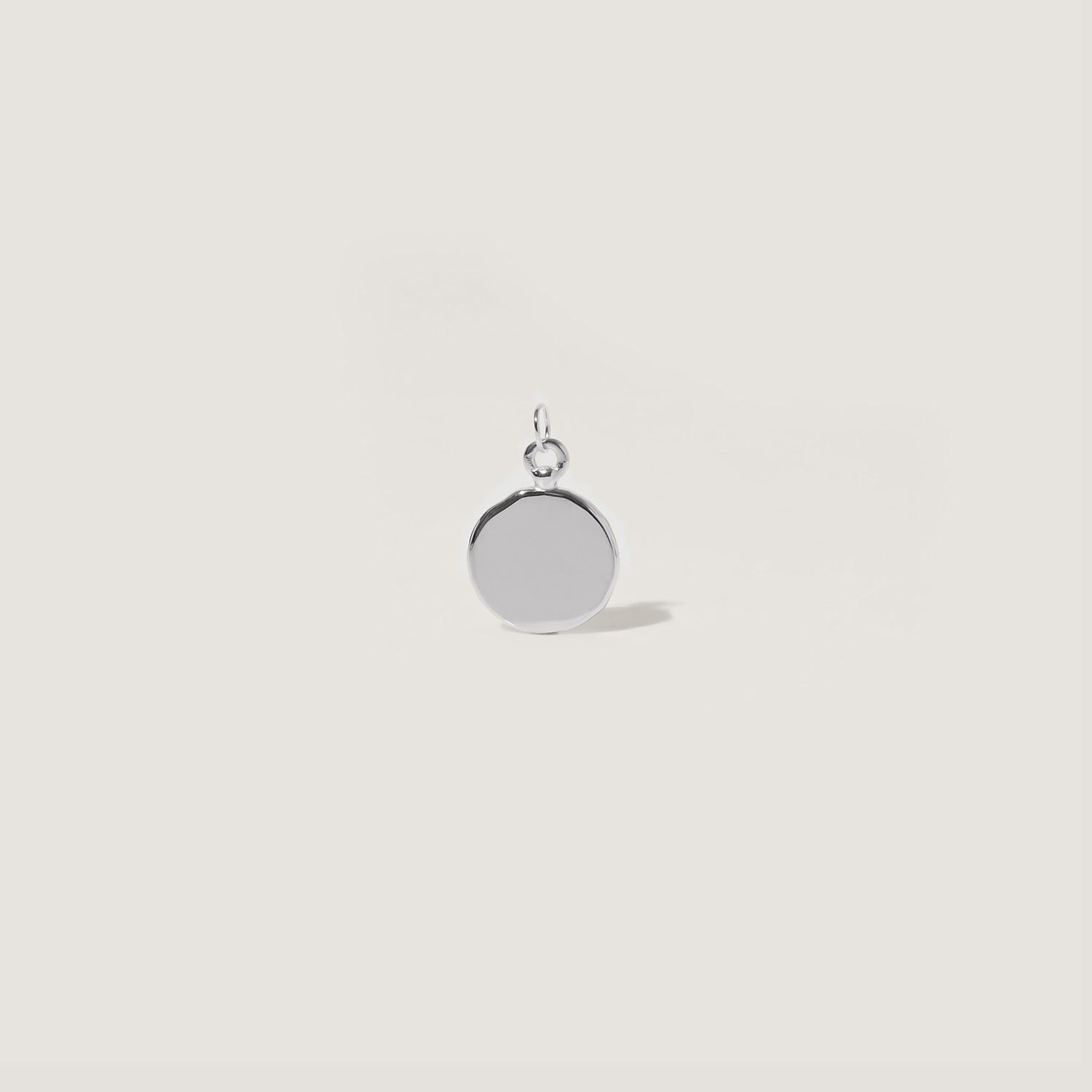 Fluid Medallion Pendant - Glossy