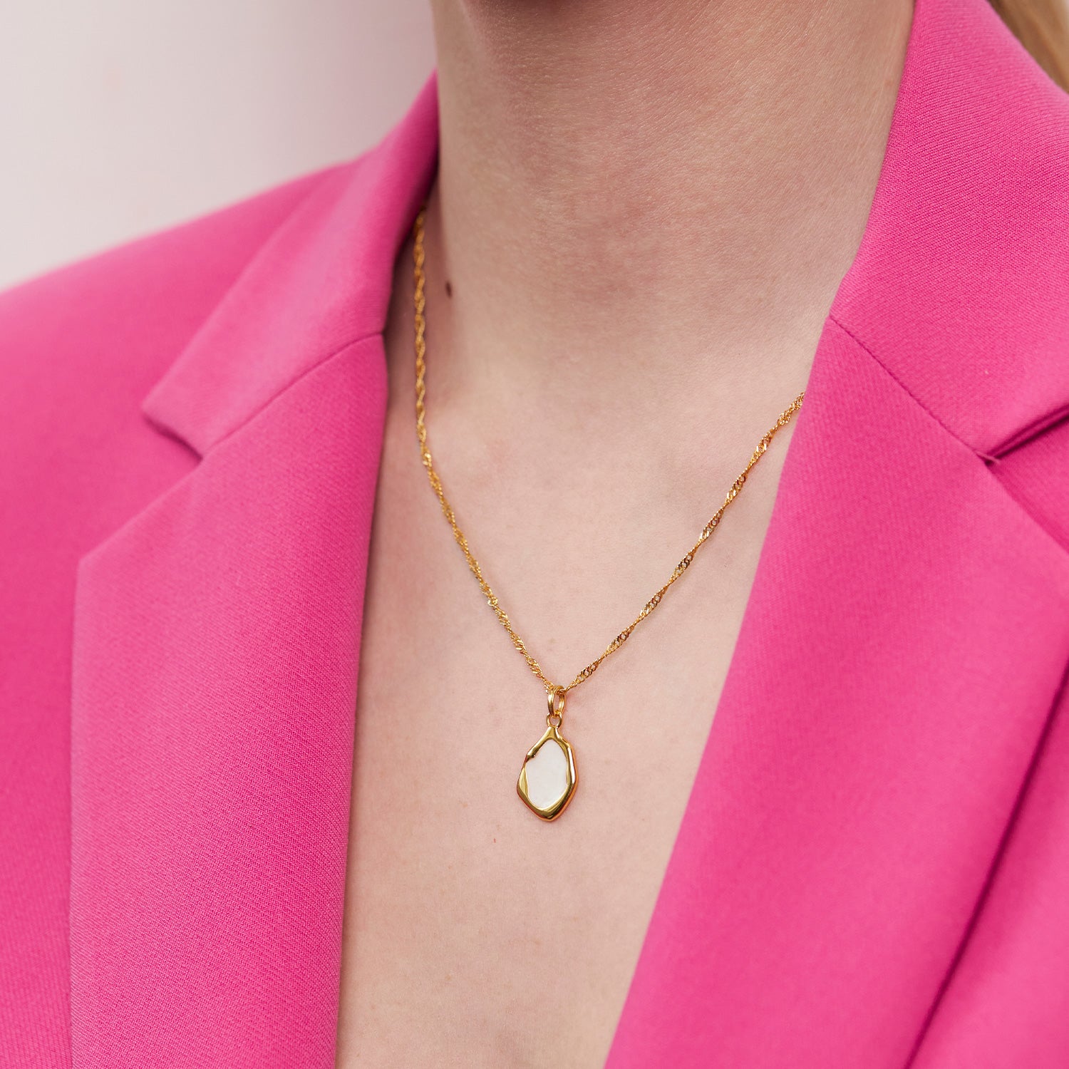 Oyster Necklace Pearl White