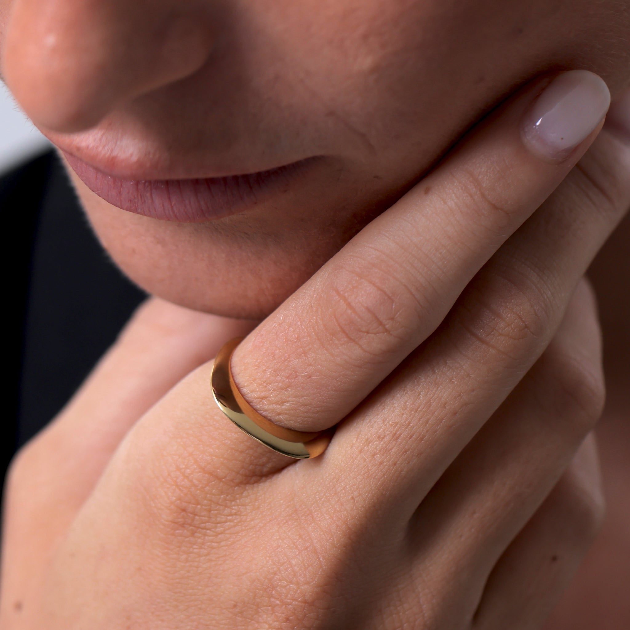 Contour Ring