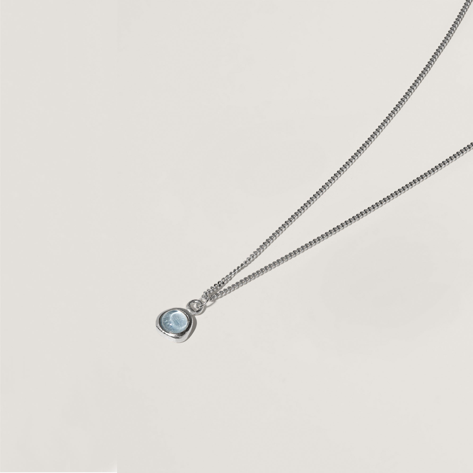 Aquamarine Stone Fluid Necklace