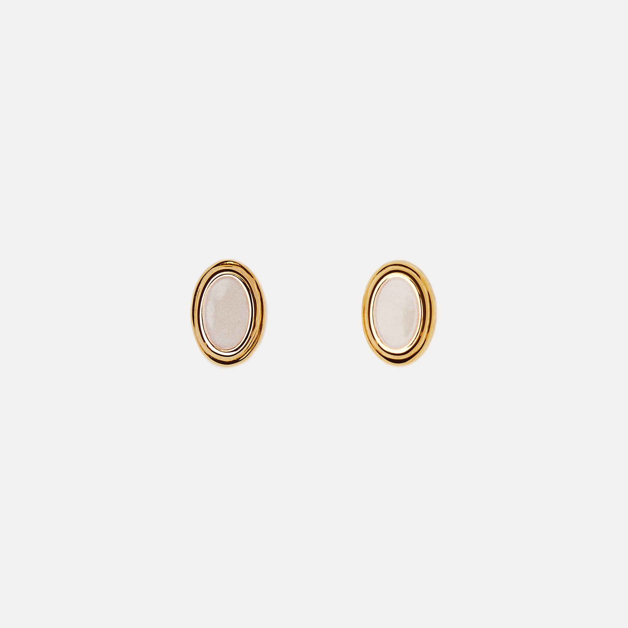 Enamel Studs Pearl White