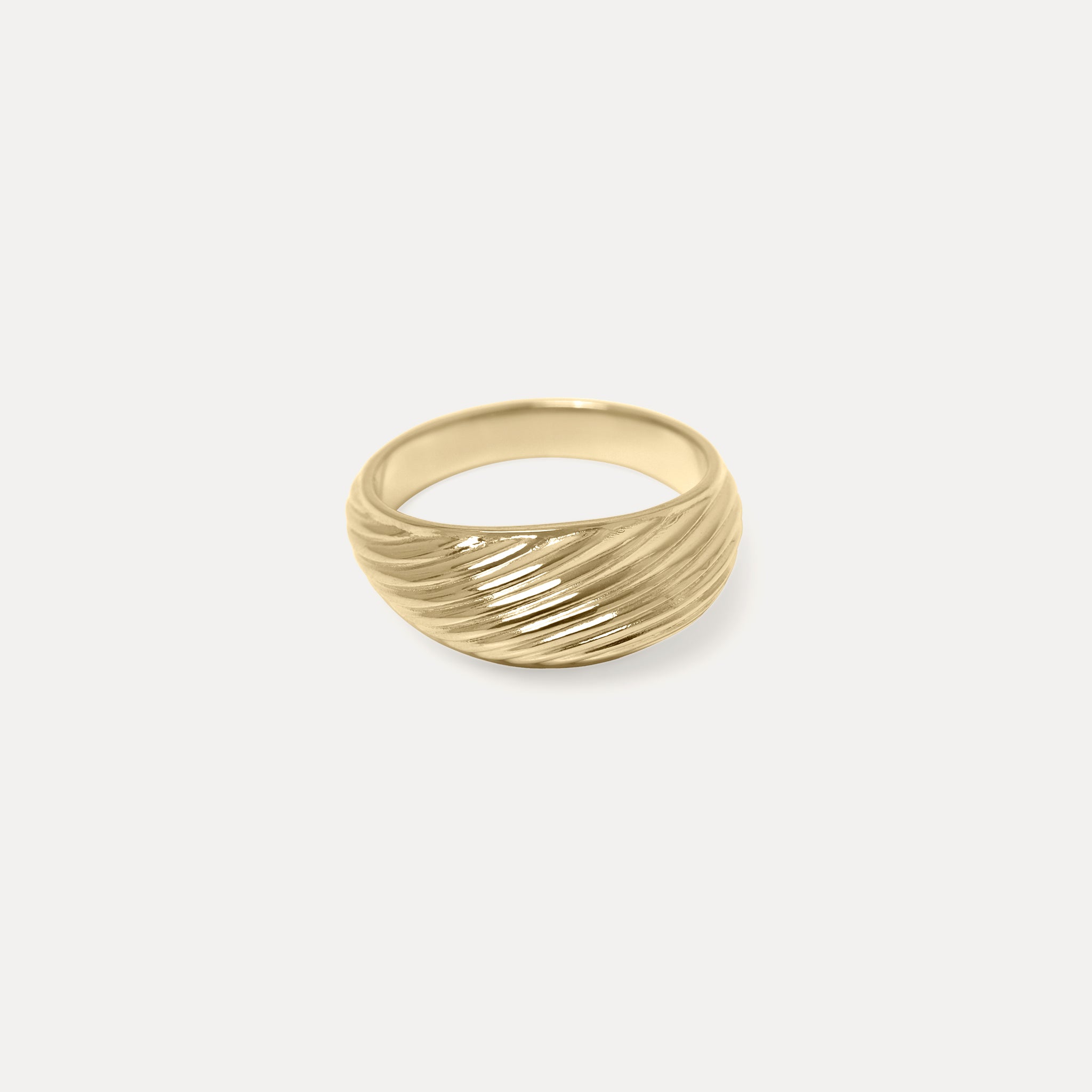 Ribbed Bombé Ring | 14k Gold