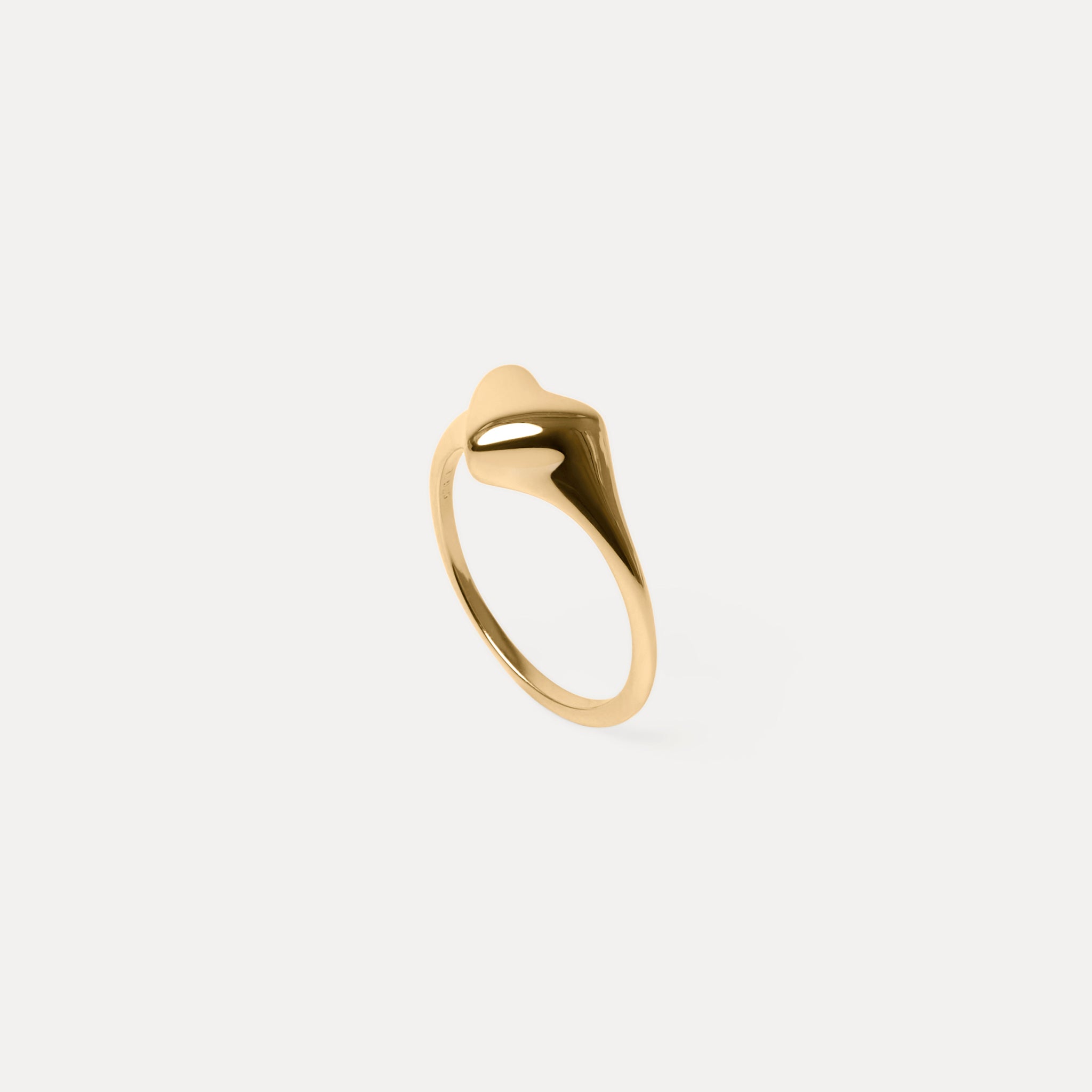 Soft Heart Signet Ring | 14k Gold