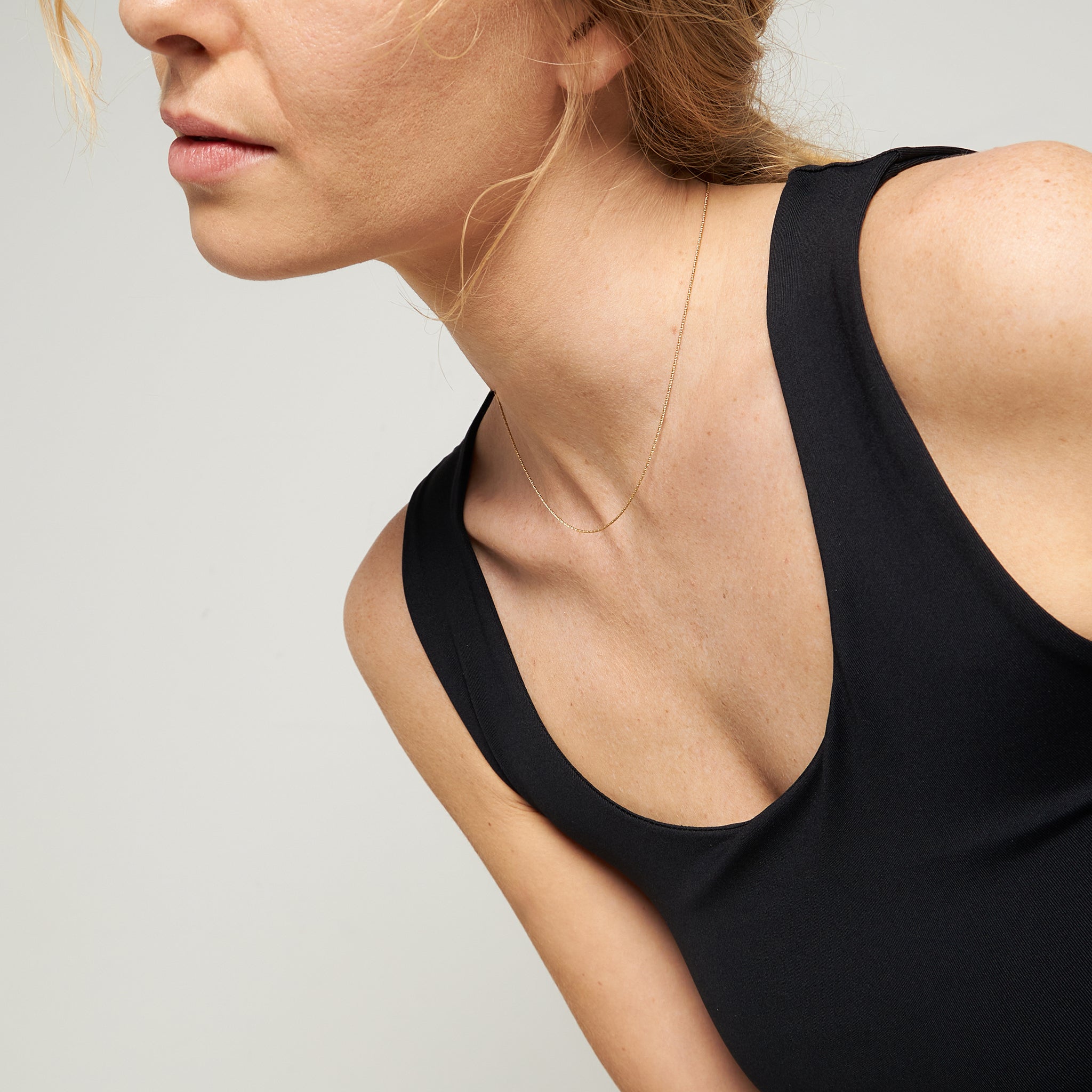 Spiral Dainty Chain Choker