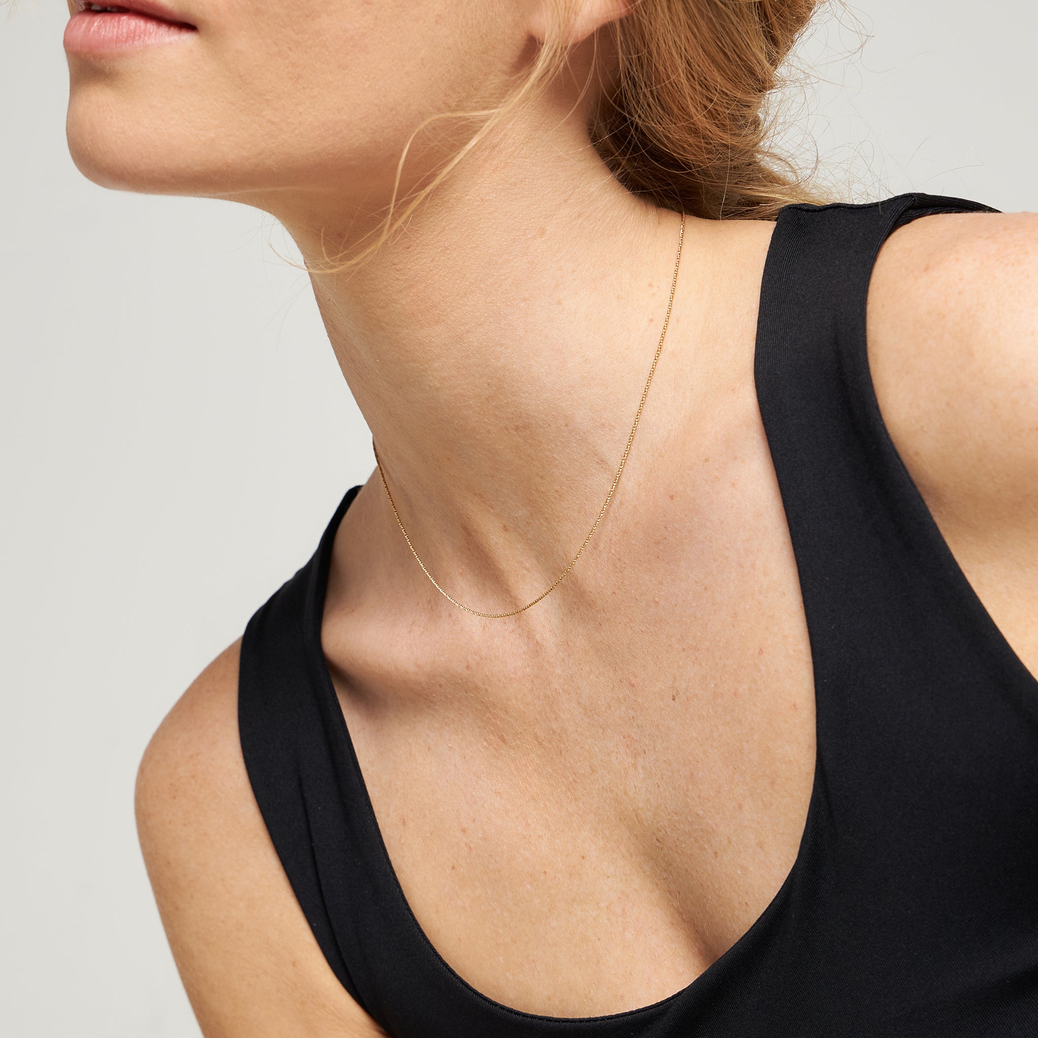 Spiral Dainty Chain Choker