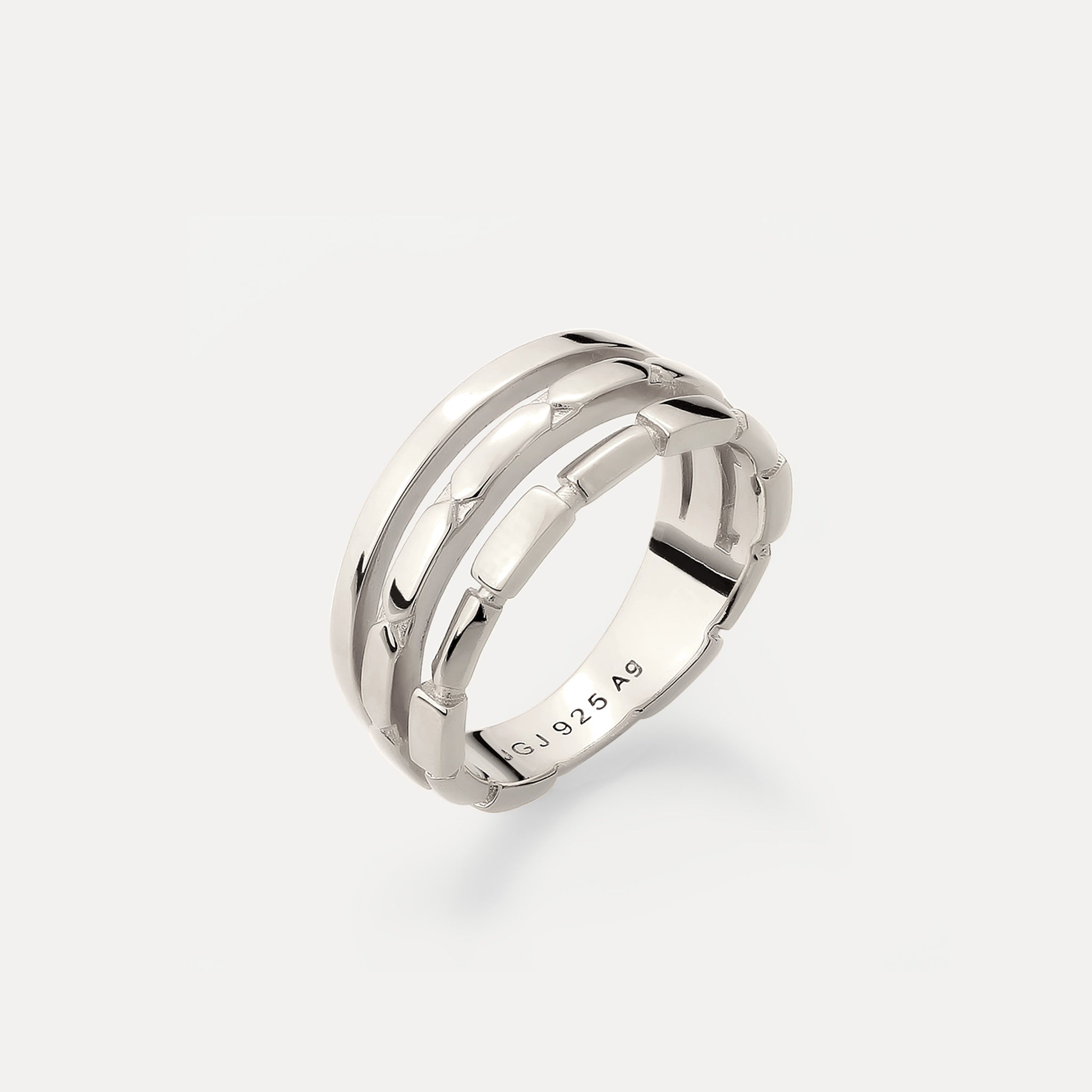 Triple Offset Brick Ring
