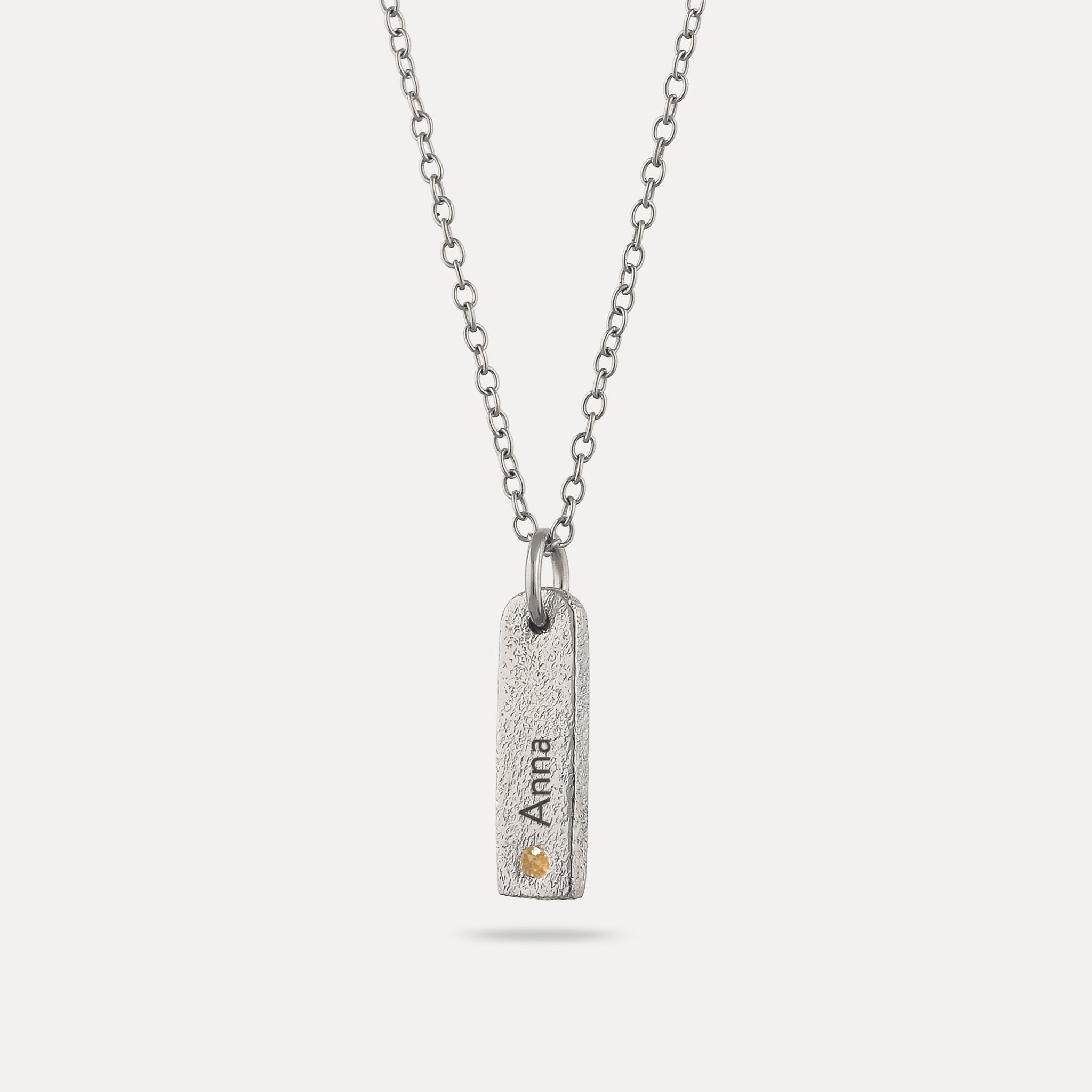 Manadarine Garnet Engravable Bar Pendant - Antique
