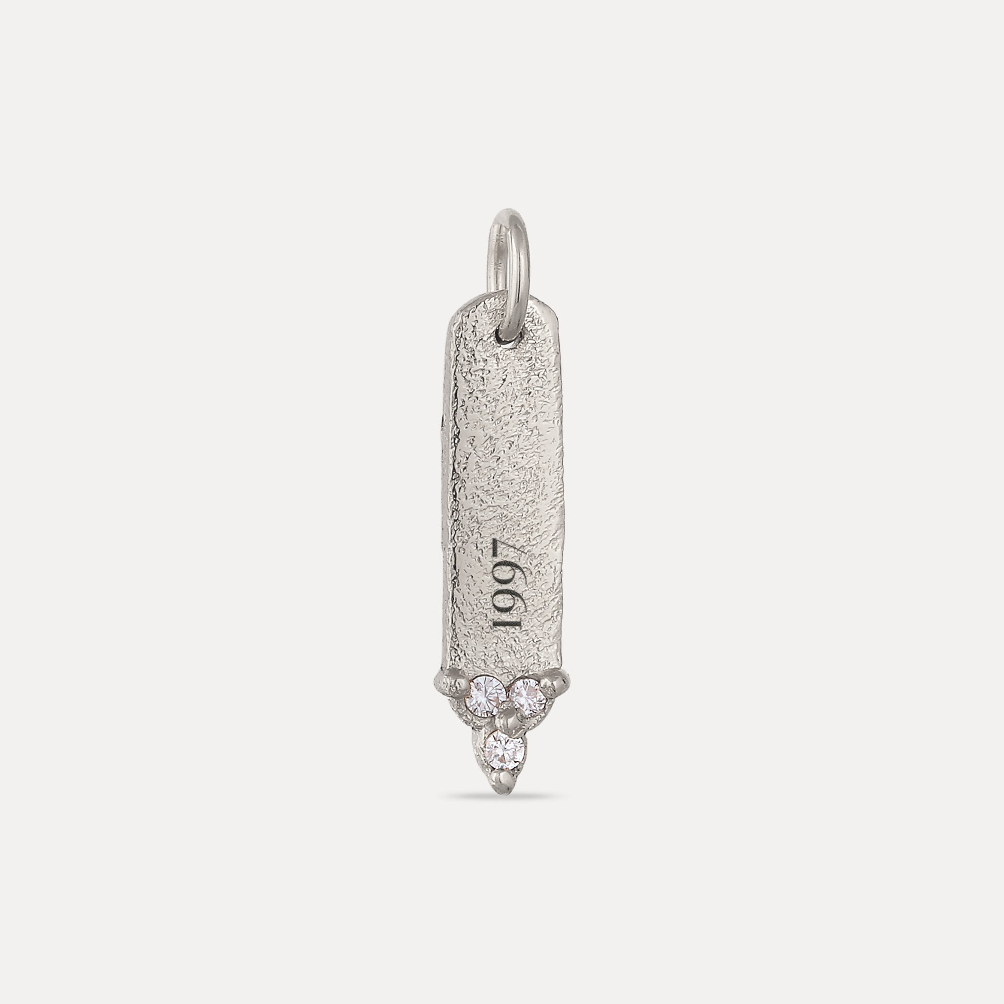 White Sapphire Engravable Trinity Bar Pendant - Antique