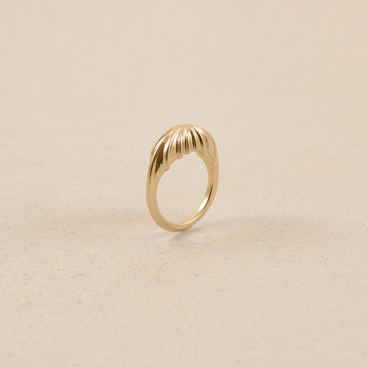 Solar Bombé Ring | 14k Gold