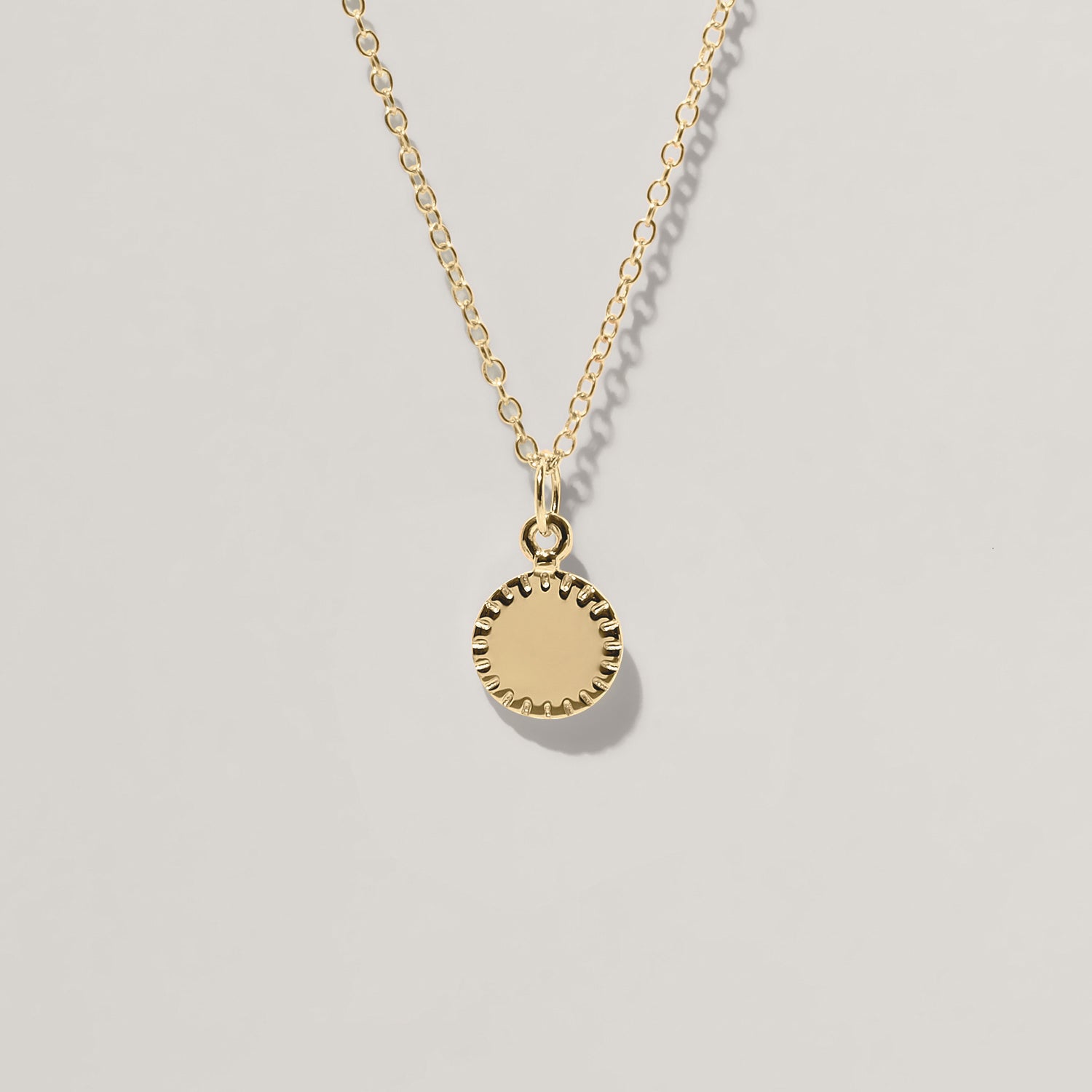 Engravable Biscuit Tag Necklace Round | 14k Gold