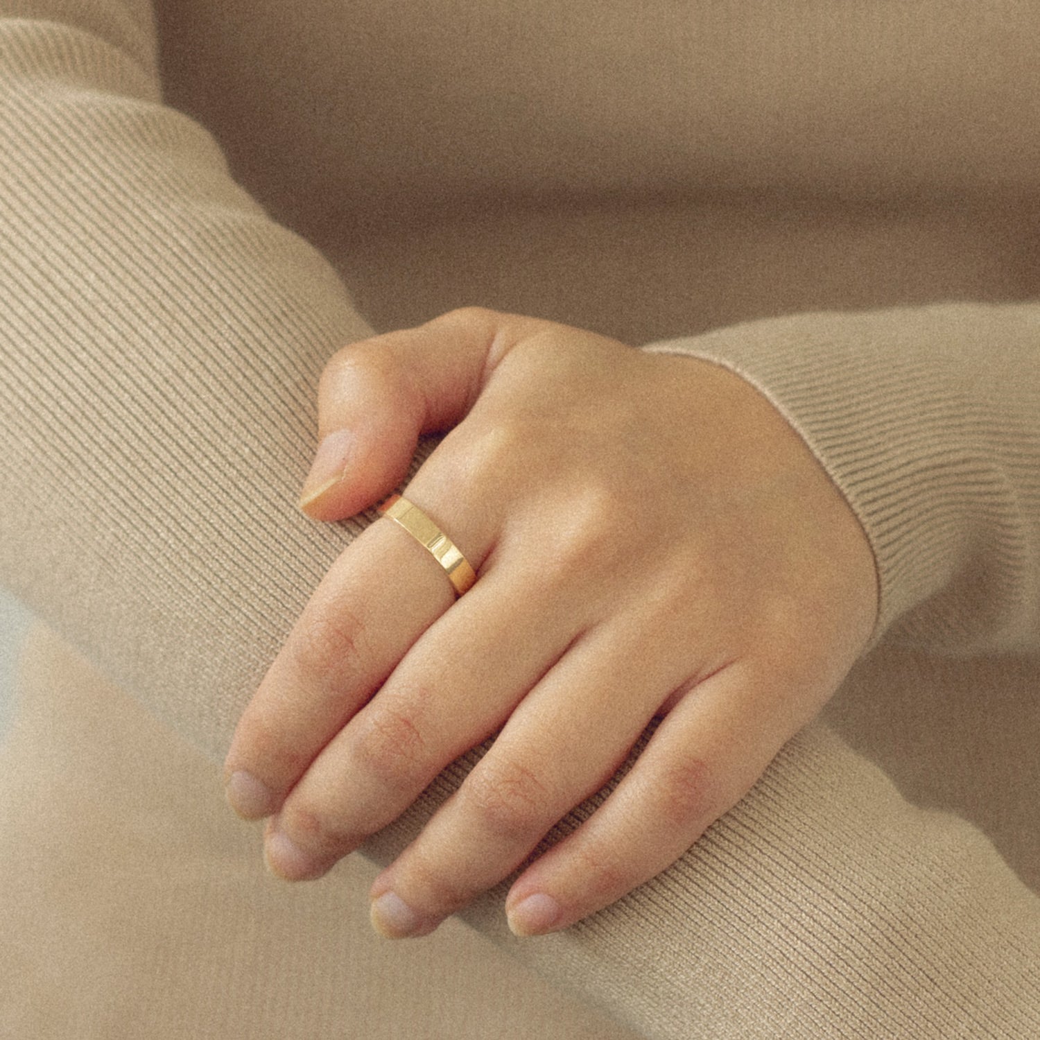 Square Fair Band | 14k Gold