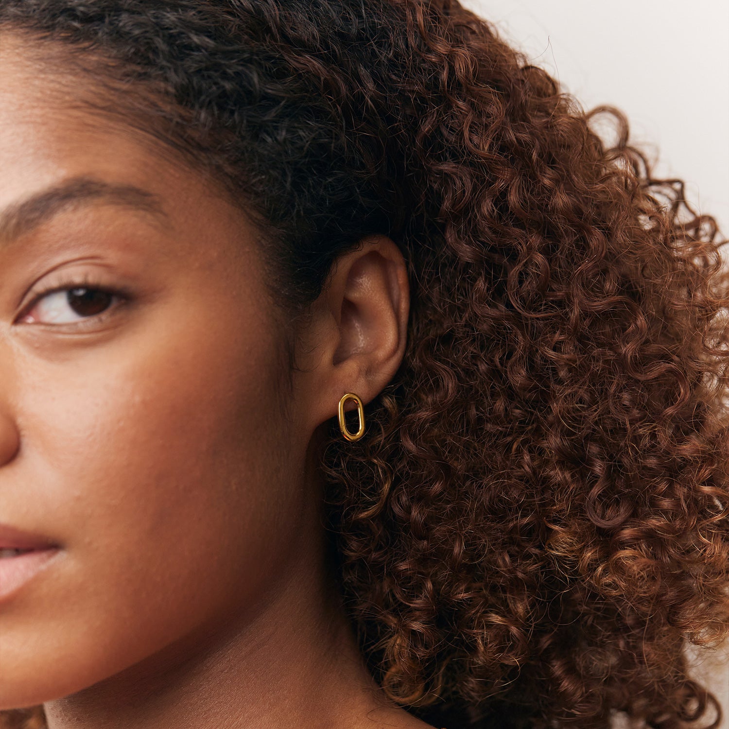 O Bold Stud Earrings