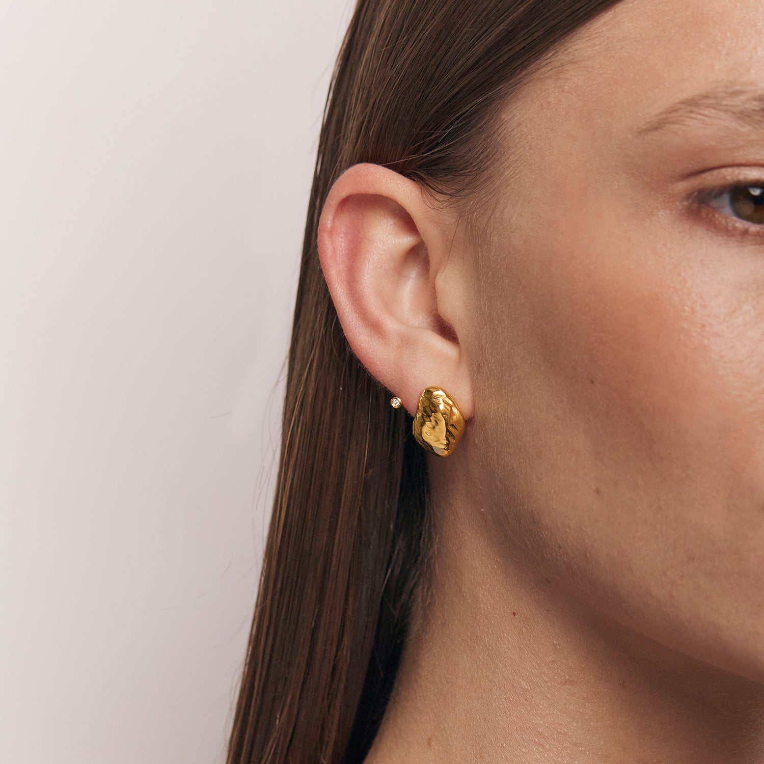 White Sapphire Textured Earrings