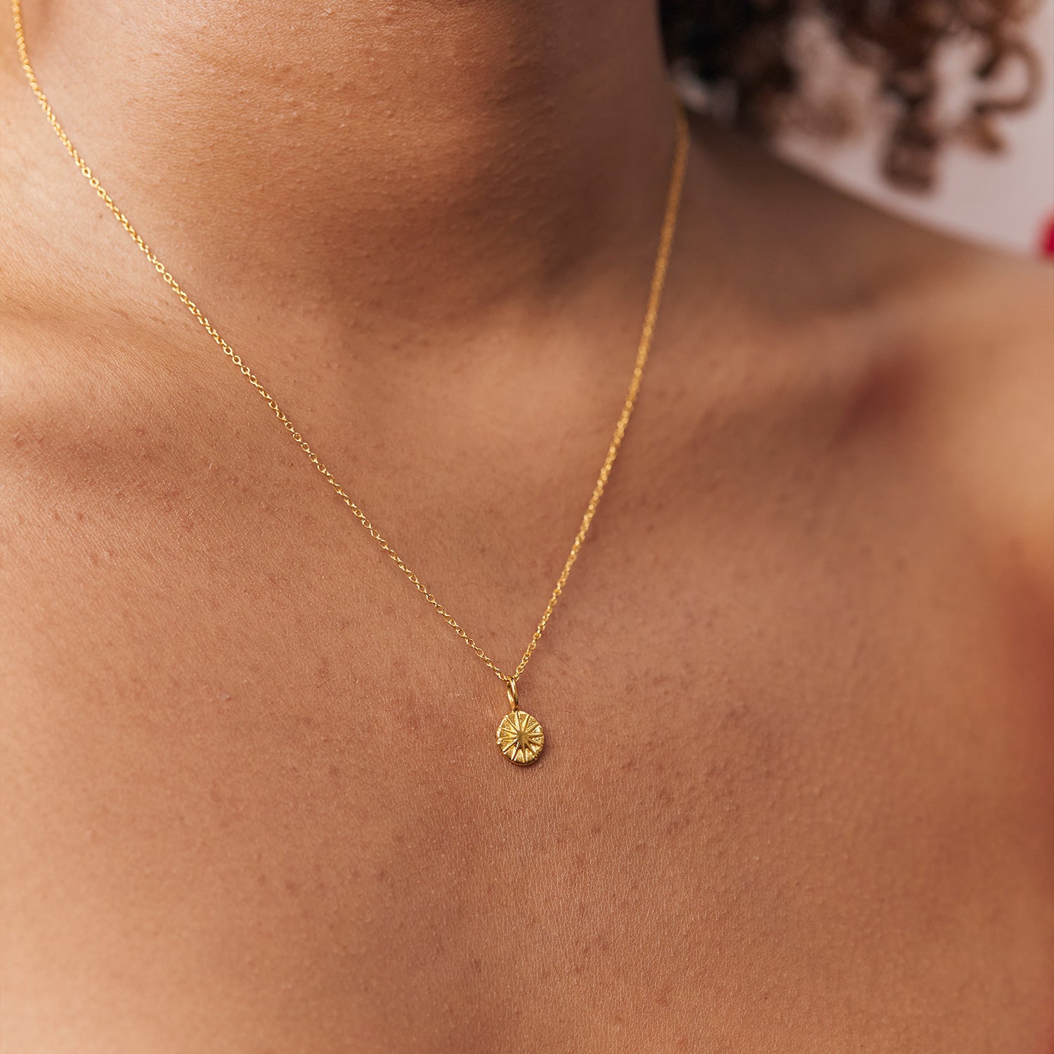 Solar Eclipse Necklace with Singapore Chain | 14k Gold