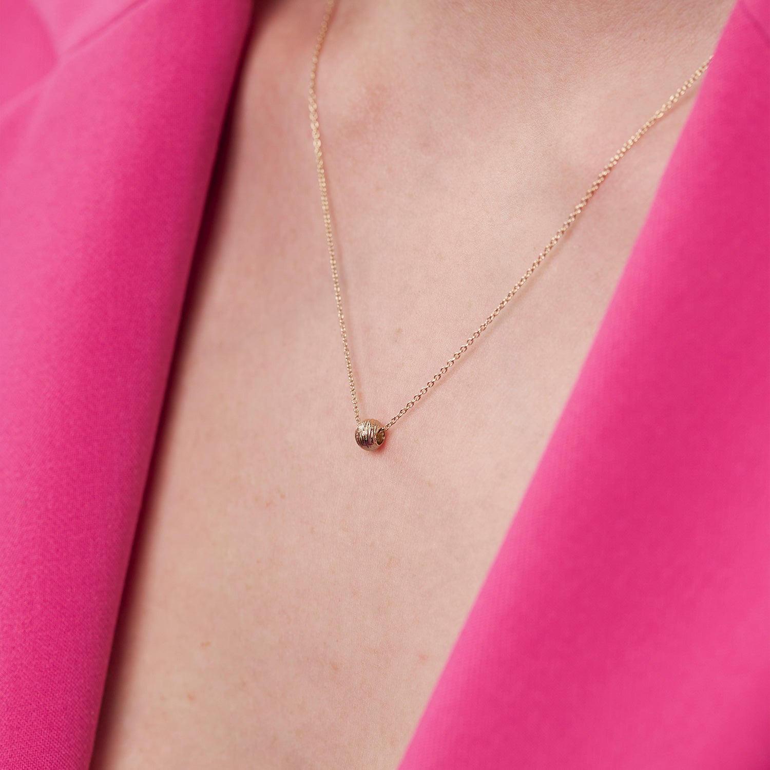 Tousle Sphere Necklace with Anchor Chain | 14k Gold