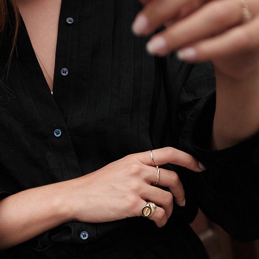 L'Océan Pinky Ring Jewelry teetharejade