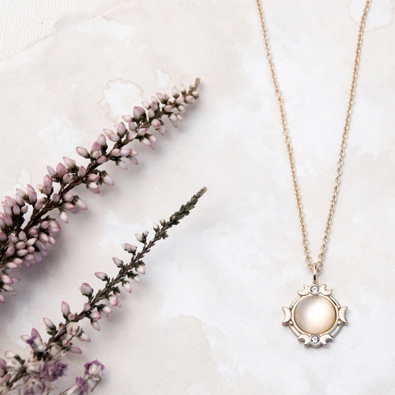 Magic Spell Kette Nr.2 Mondstein Jewelry jacko-wusch