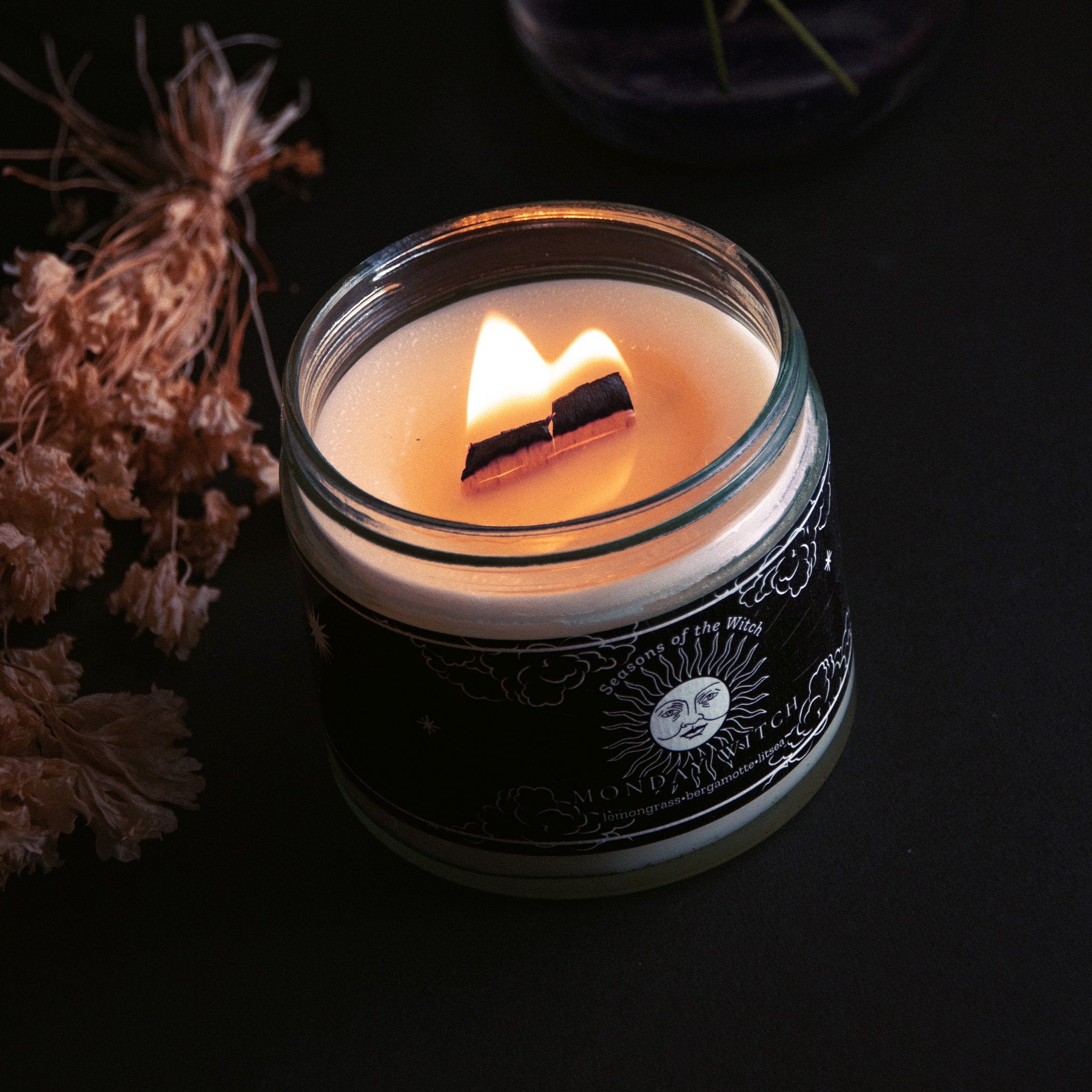 Monday Witch Candle jacko-wusch