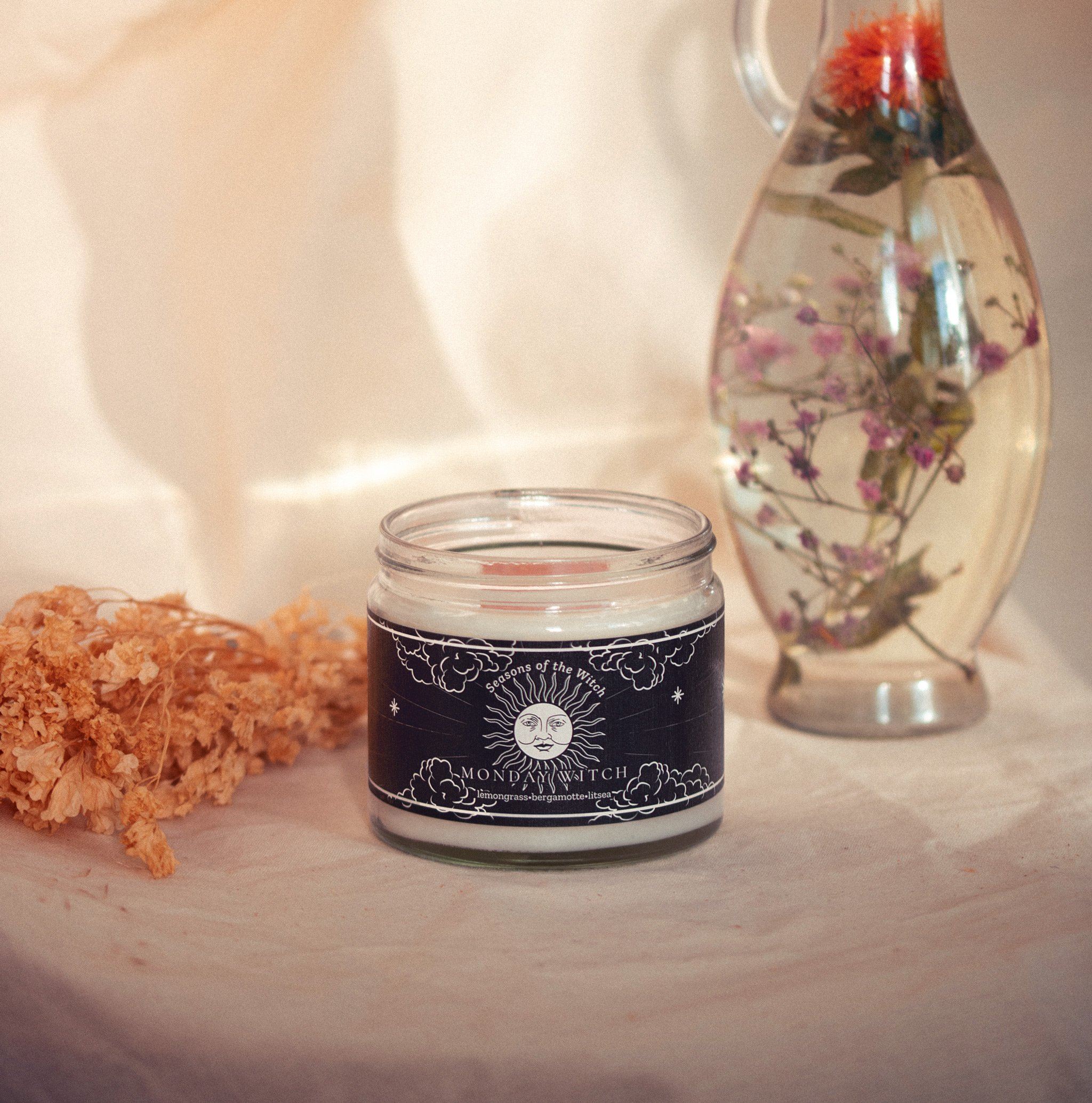Monday Witch Candle jacko-wusch Monday Witch, 225 ml