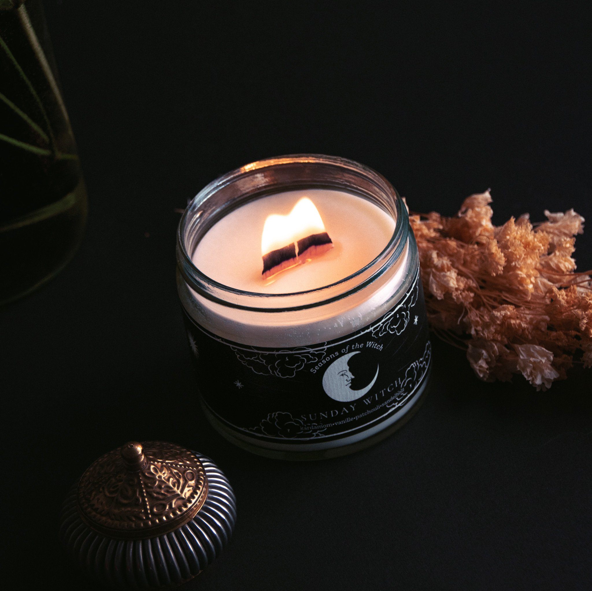 Sunday Witch Candle jacko-wusch