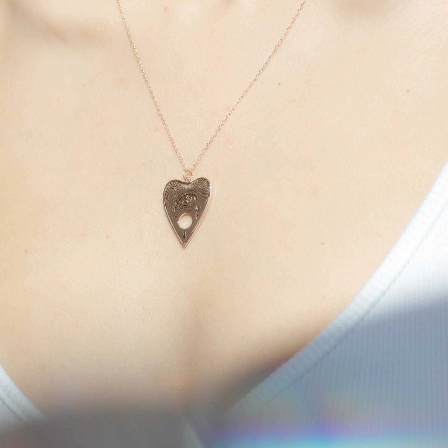 The Ouija Pendant Jewelry Stilnest