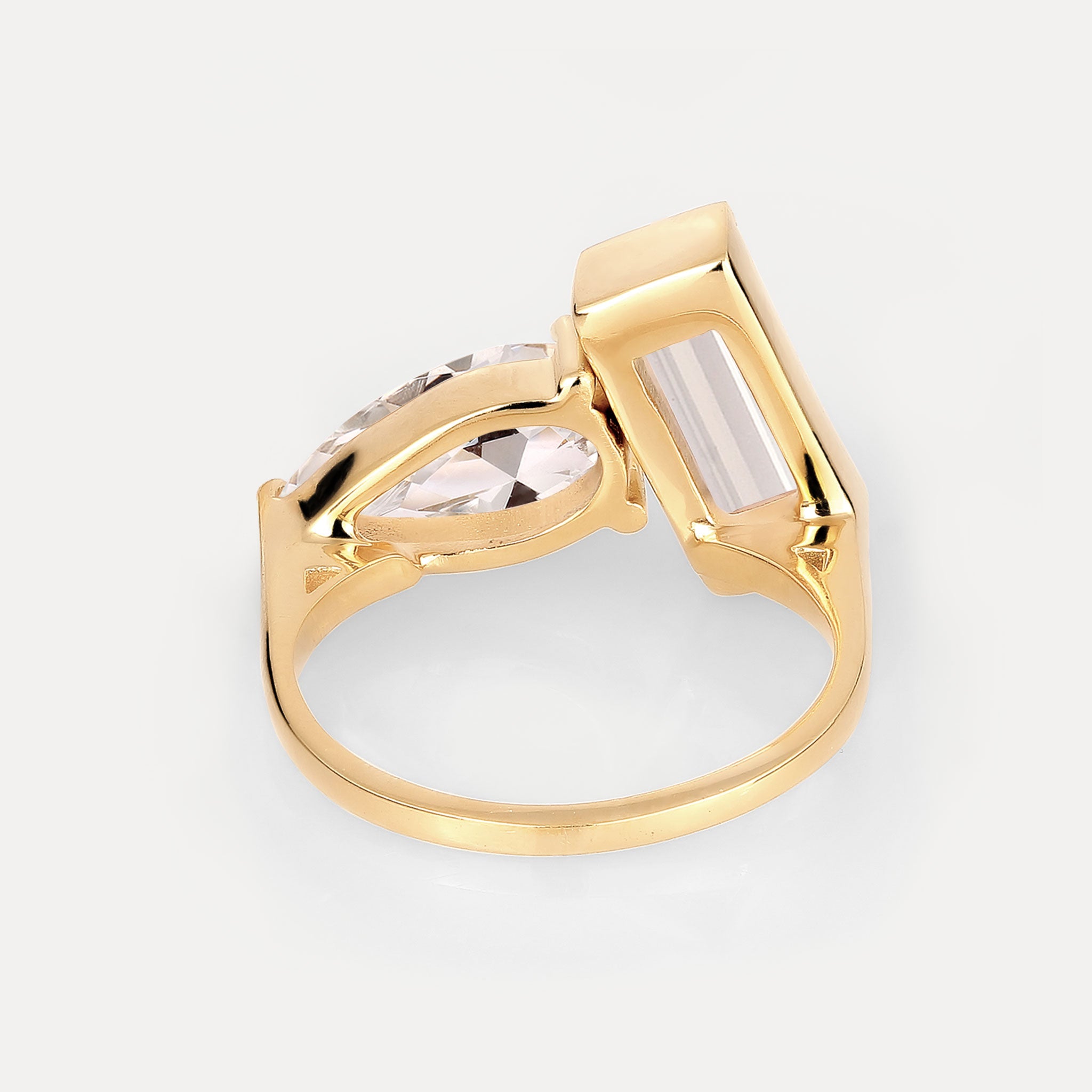 Beryl Balance Ring