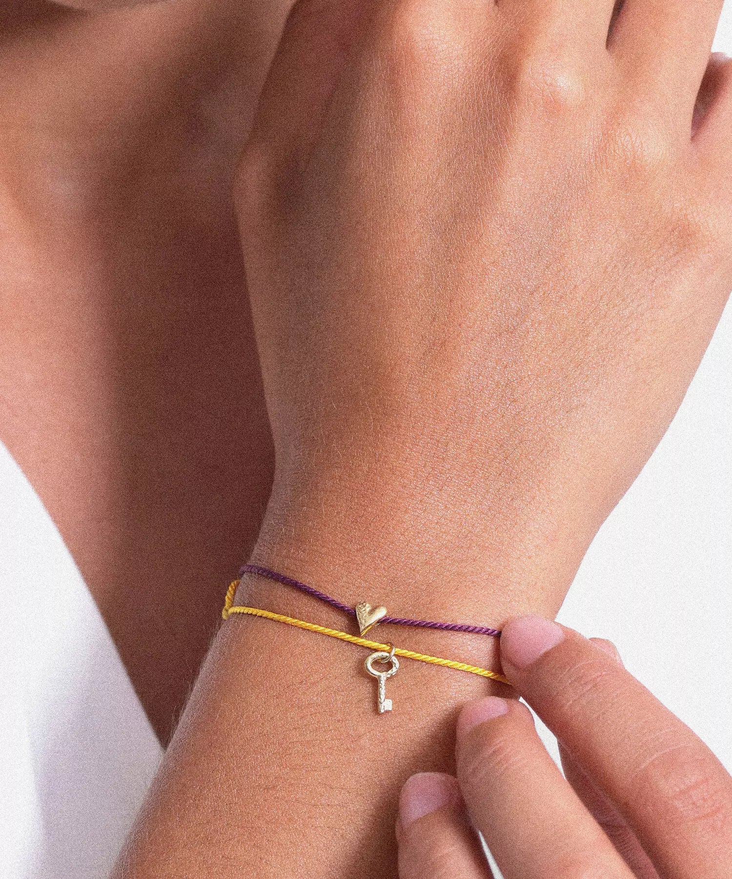 Textil-Armband mit Herz- und Schlüssel-Anhänger aus 585 Gold
