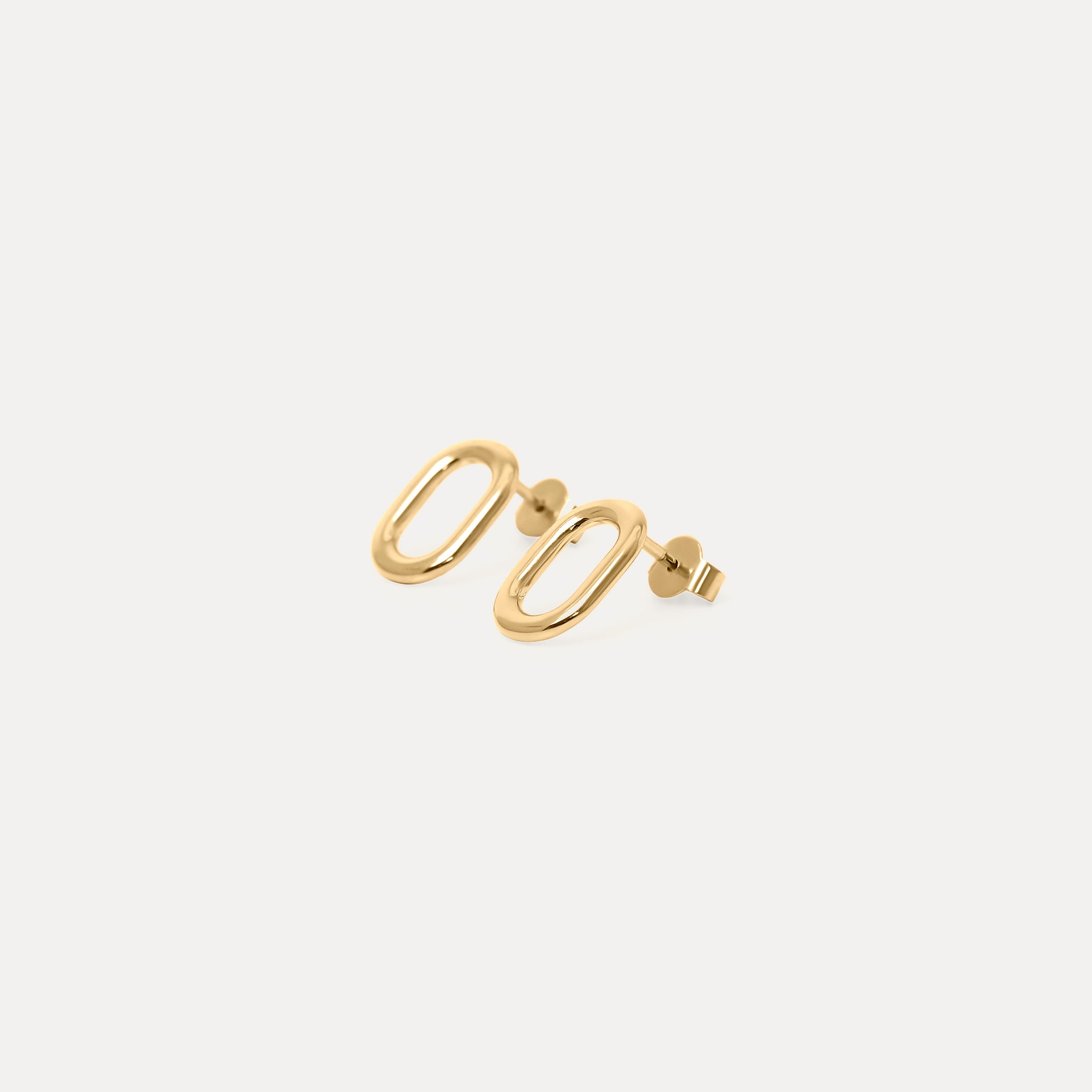 O Bold Studs 14k Solid Gold