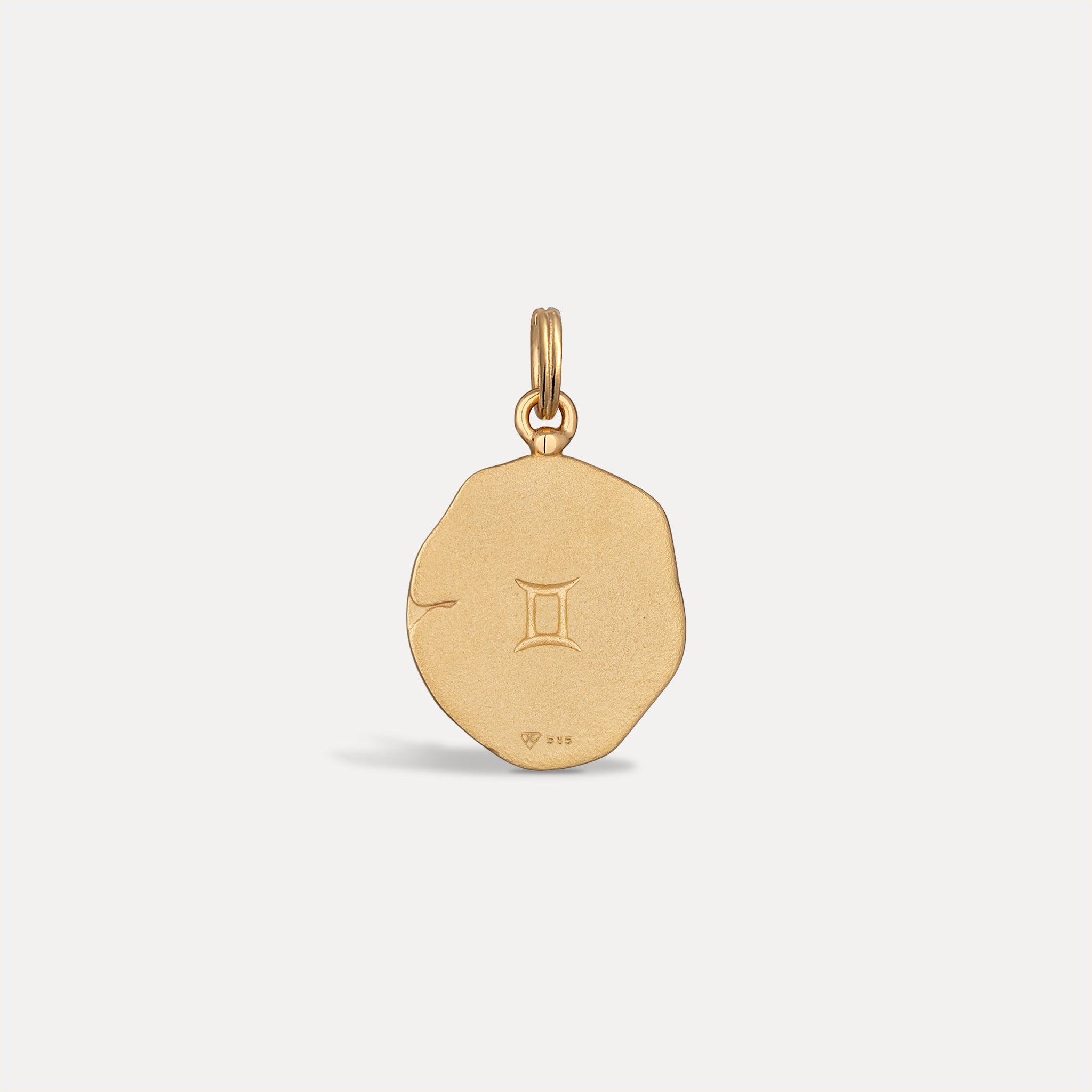 Zodiac Seal Pendant | 14k Gold