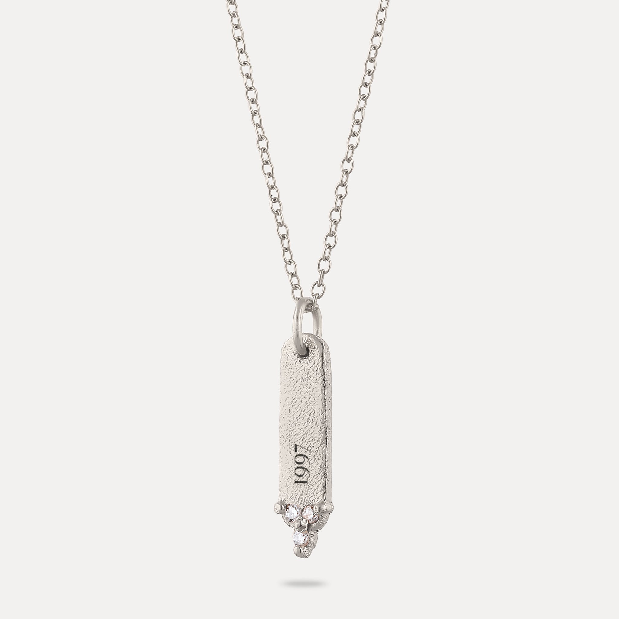 White Sapphire Engravable Trinity Bar Pendant - Antique