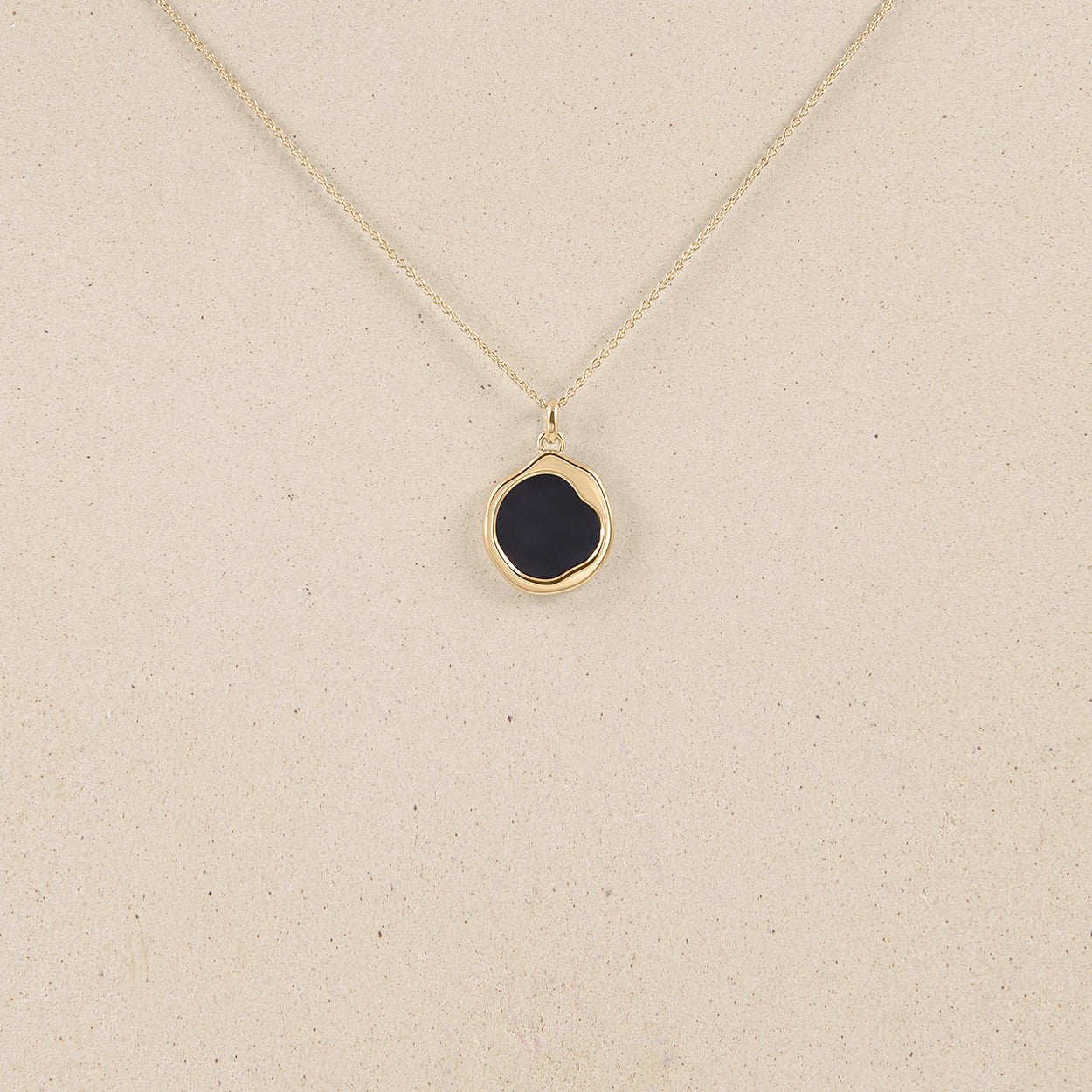 Organic Necklace Onyx 