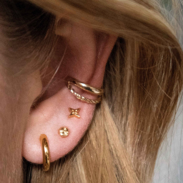 The Meadow Studs 14k Solid Gold
