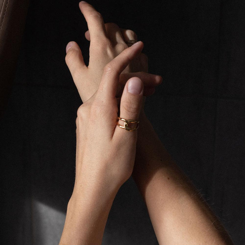 Bonds Endless Ring - Solid Gold Jewelry Stilnest 