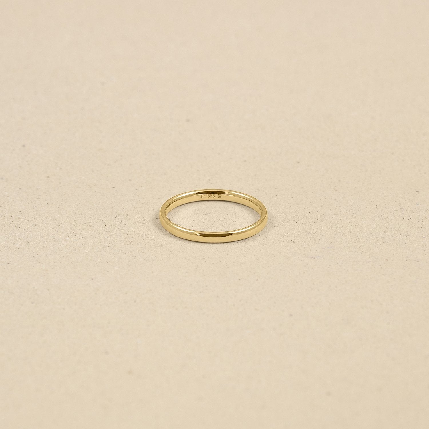 Simple Round Fair Band Jewelry Stilnest 46 (14.6 mm) 14ct Fair Trade Gold 