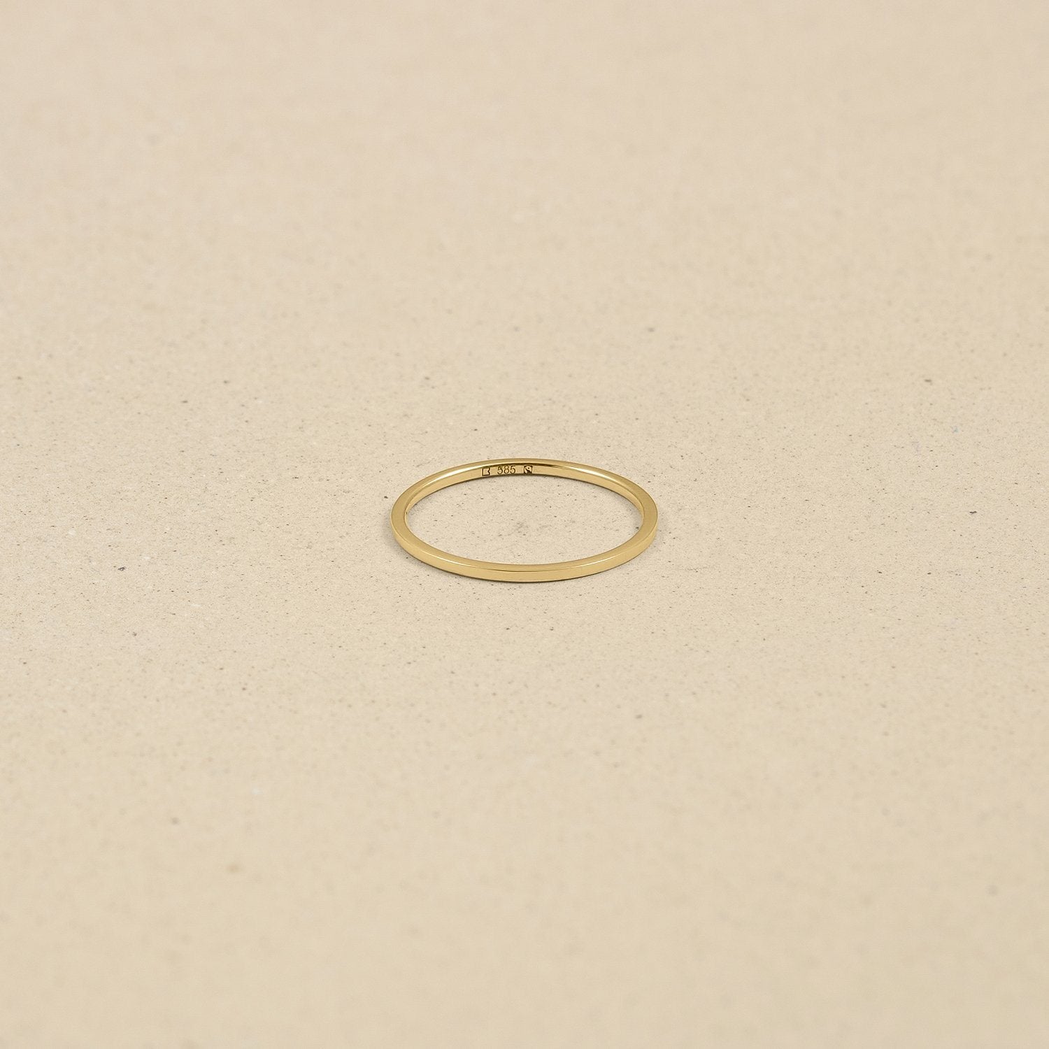 Simple Square Fair Band Jewelry Stilnest 46 (14.6 mm) 14ct Fair Trade Gold 